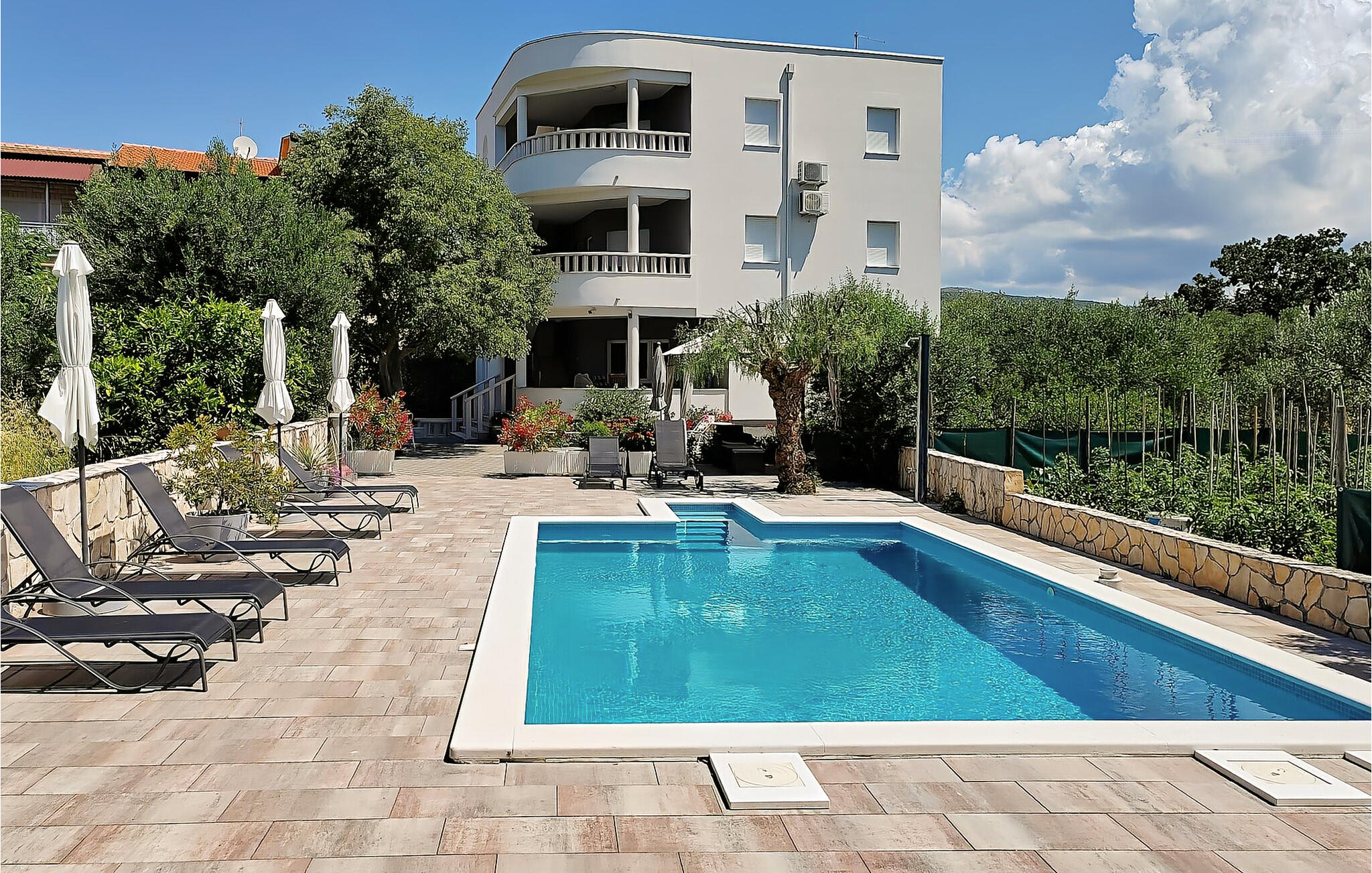 Vakantiehuis met zwembad in Rogoznica (Kroatië) voor 4 personen