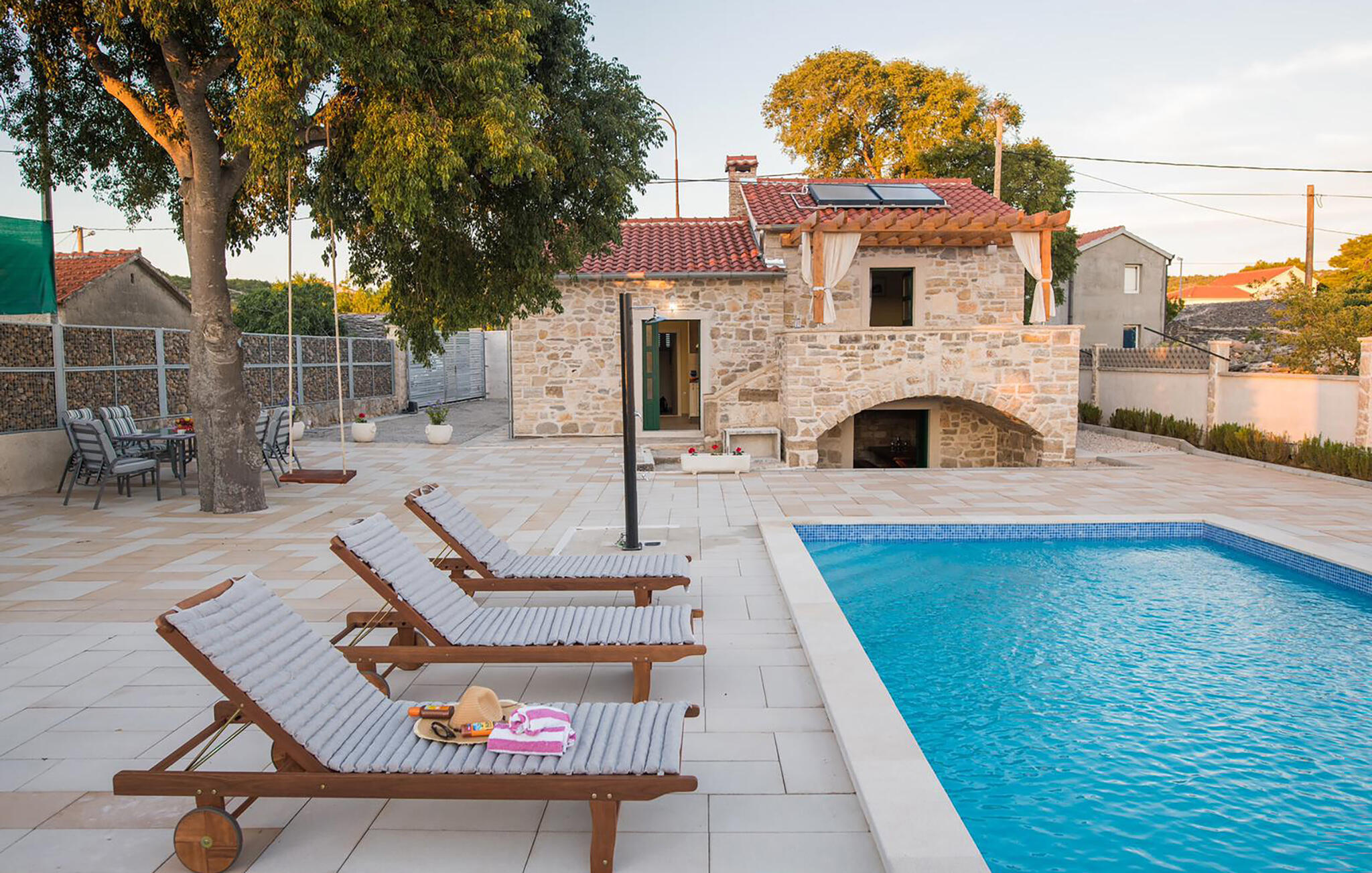 Vakantiehuis met privé zwembad in Primosten-Prhovo (Kroatië) voor 6 personen