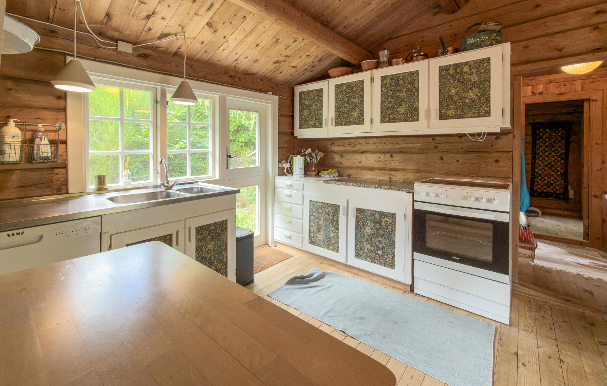 Accommodation image