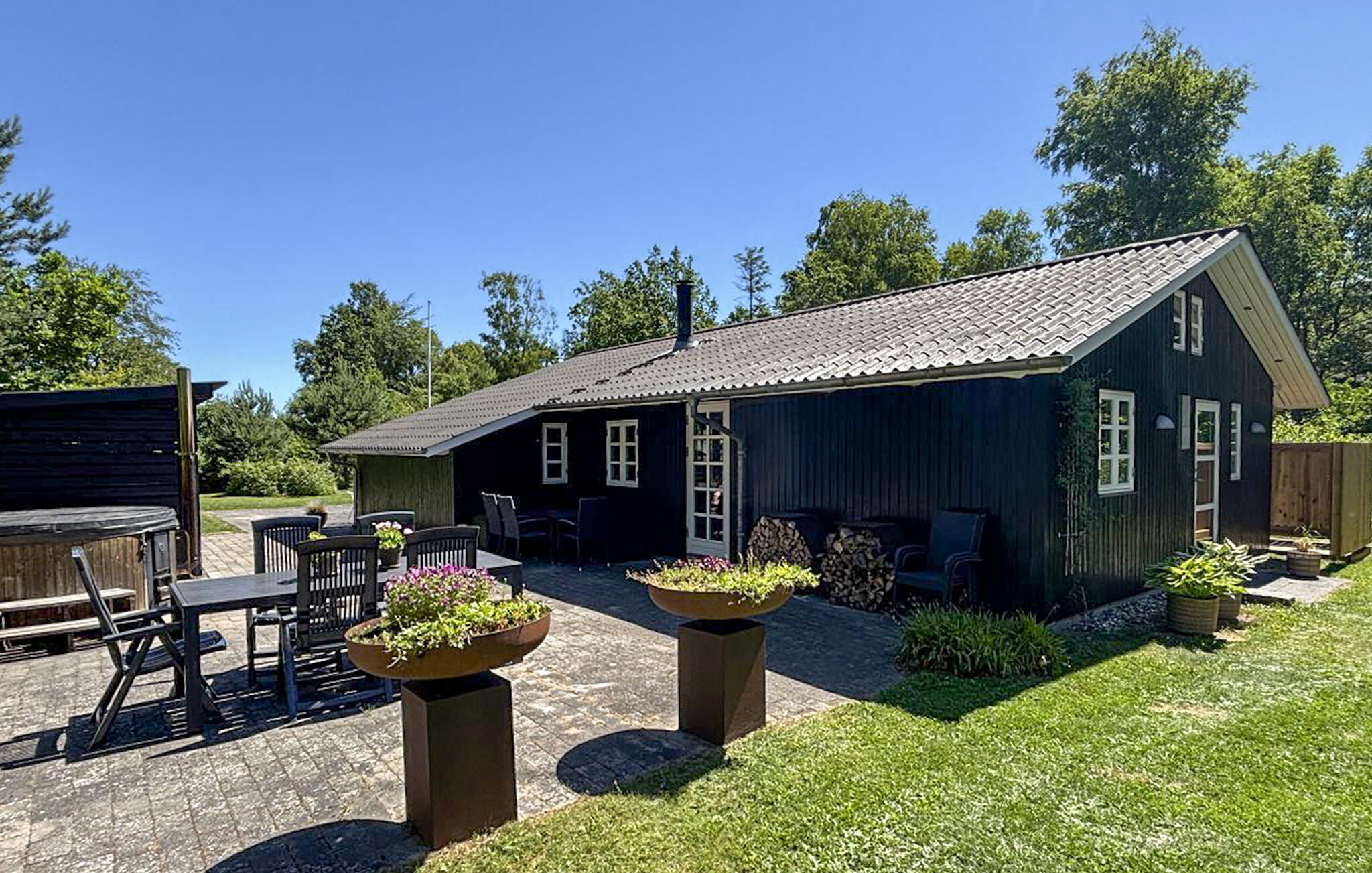 Accommodation image