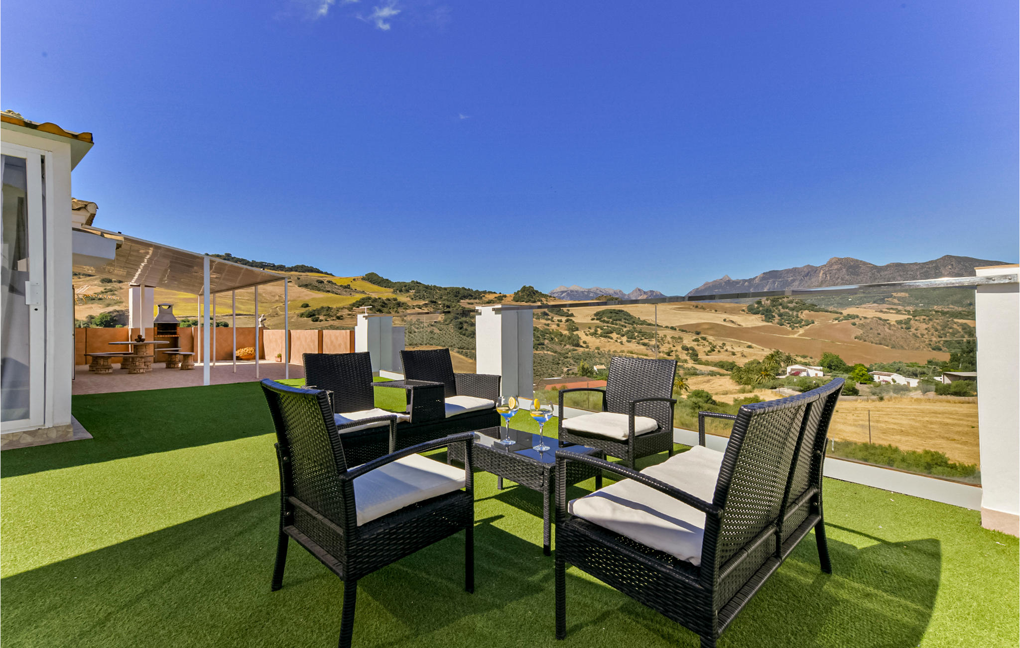 Vakantiehuis met privé zwembad in Montecorto (Spanje) voor 12 personen