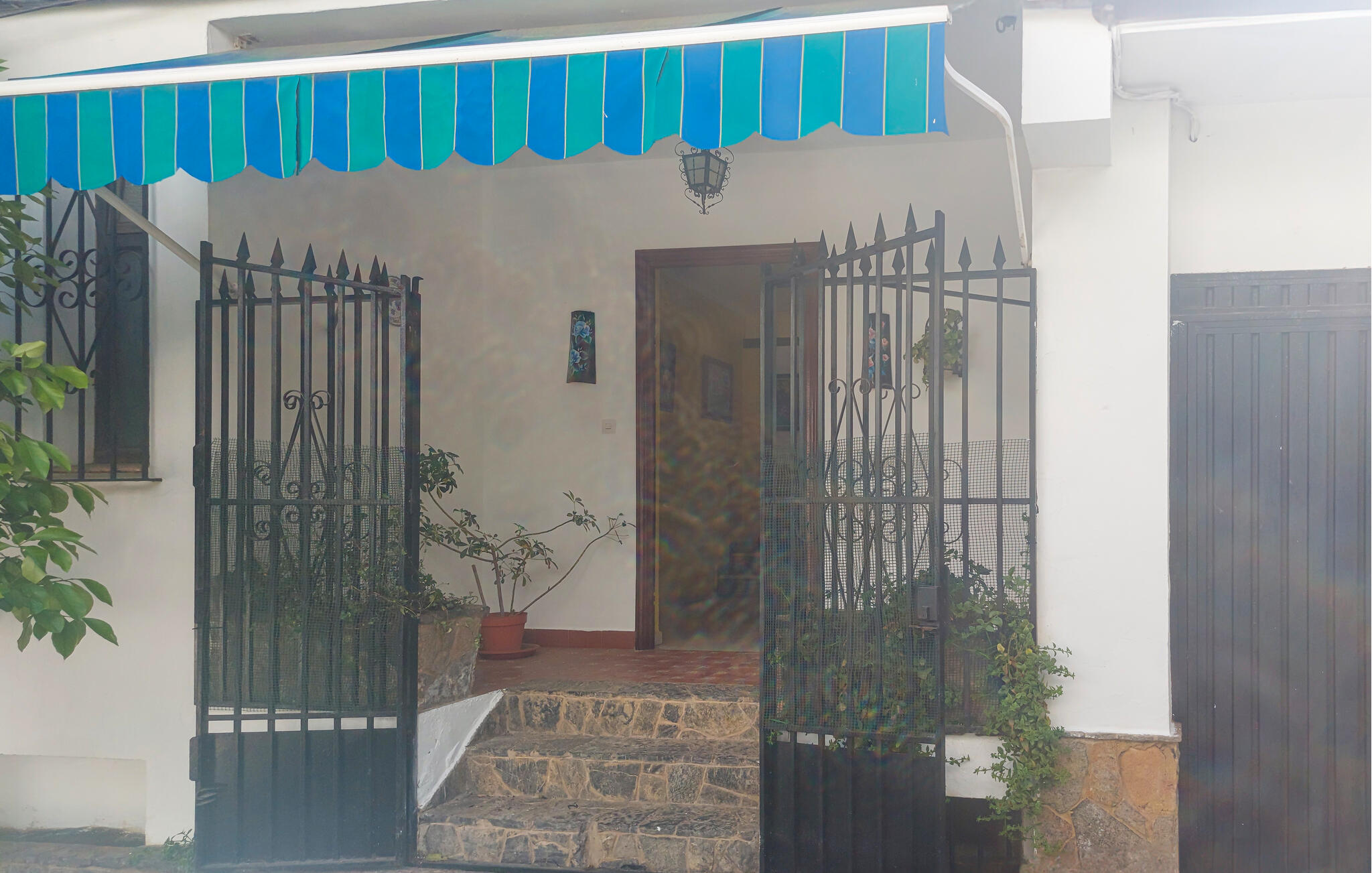 Ferienhaus mit umzäuntem Garten in Prado del Rey (Spanien) und 2 Hunde erlaubt