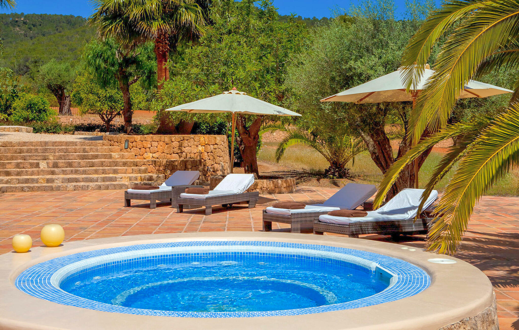 Vakantiehuis met privé zwembad in VILLA FINCA MAYOR-  Santa Eulalia des Riu (Spanje) voor 12 personen