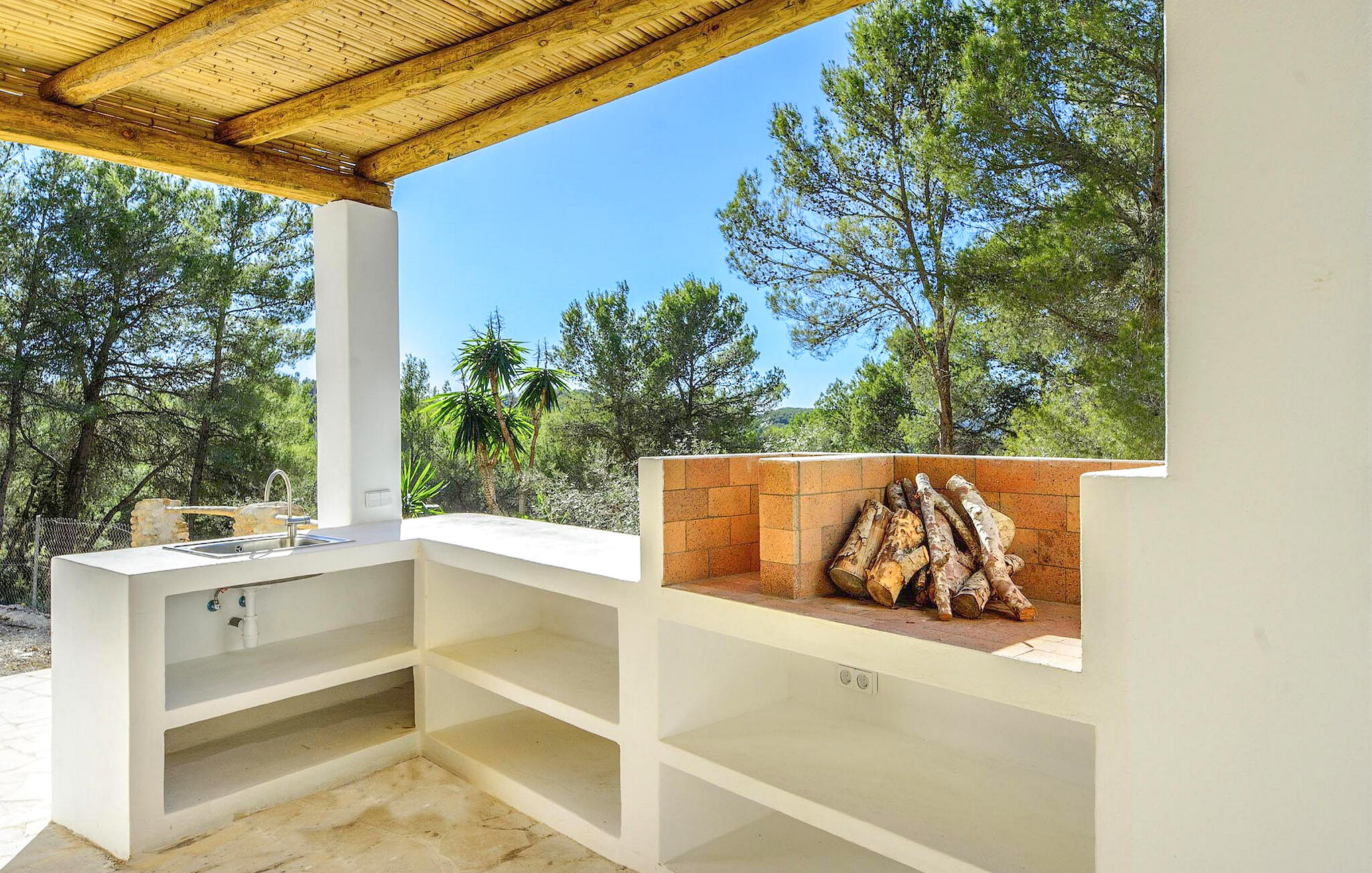 Vakantiehuis met privé zwembad in VILLA PRIMAVERA-  San Carlos/ Sant Carles de Per (Spanje) voor 8 personen