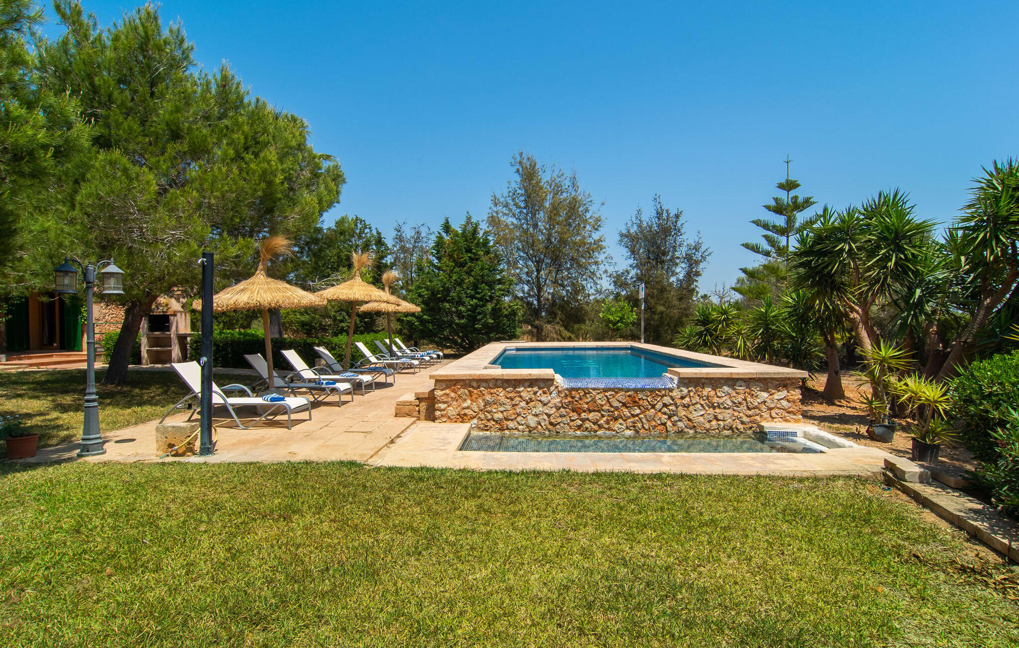 Vakantiehuis met privé zwembad in Els Girasols-  Campos (Spanje) voor 8 personen