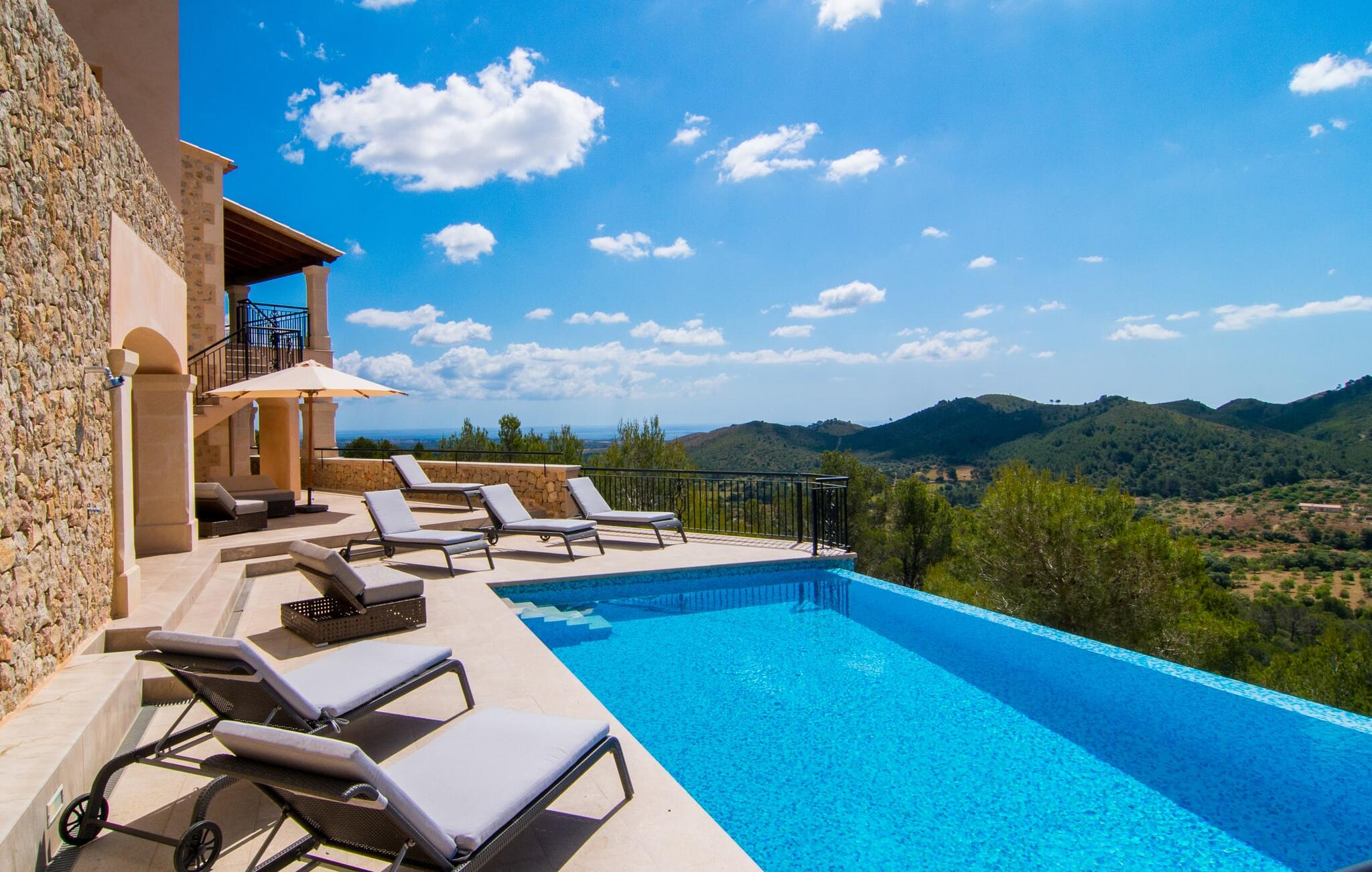 Vakantiehuis met privé zwembad in Paraiso-  Son Macia (Spanje) voor 8 personen