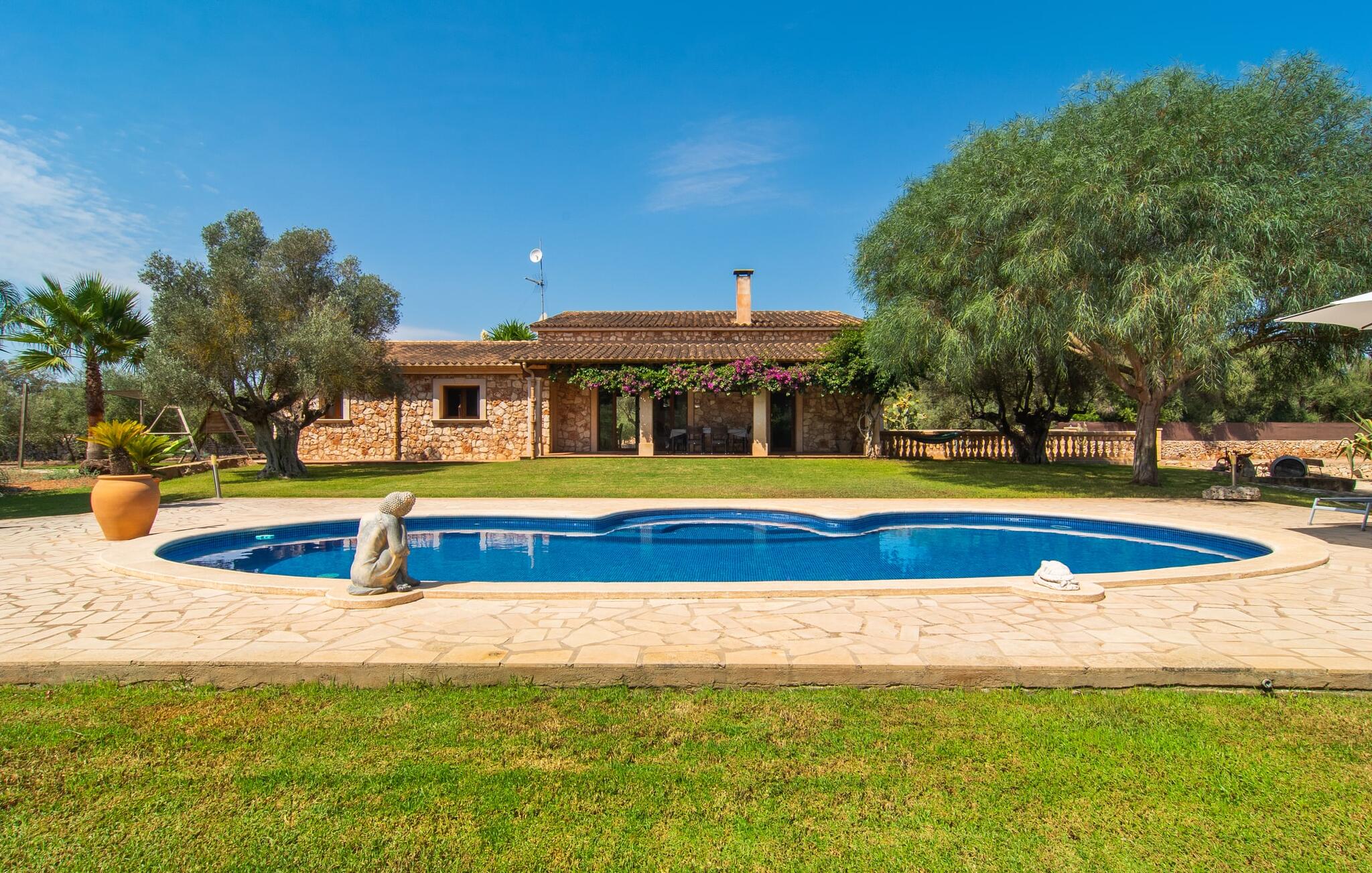 Vakantiehuis met privé zwembad in Ailen-  Felanitx (Spanje) voor 6 personen