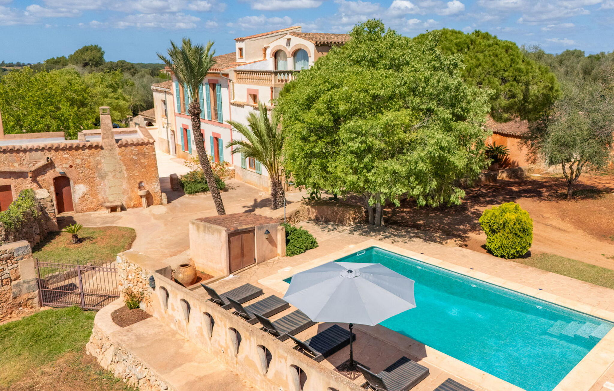 Vakantiehuis met privé zwembad in Can Menut-  Cas Concos des Cavaller (Spanje) voor 10 personen