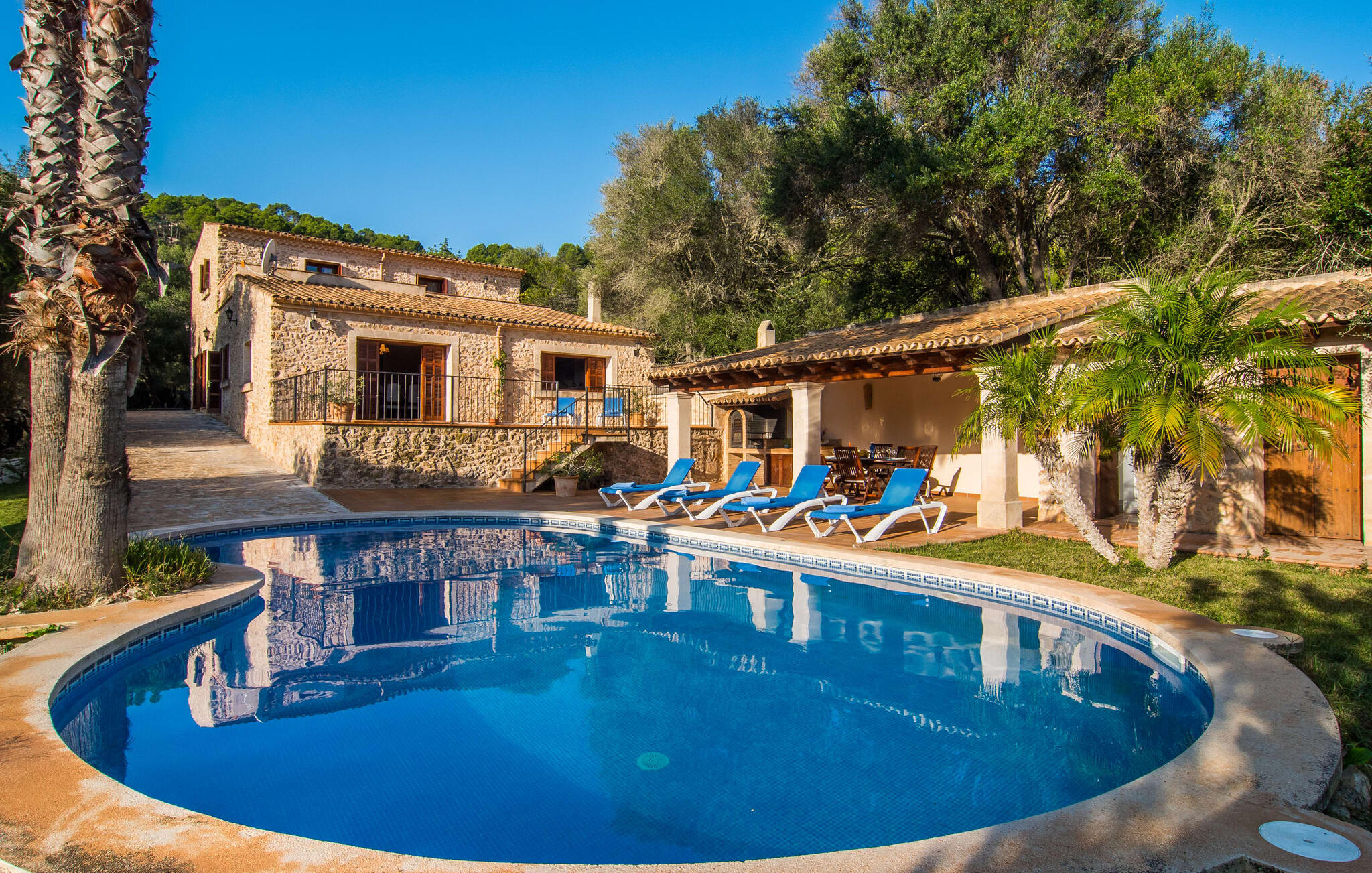 Vakantiehuis in Isabella-  Petra (Spanje) 1 hond is welkom