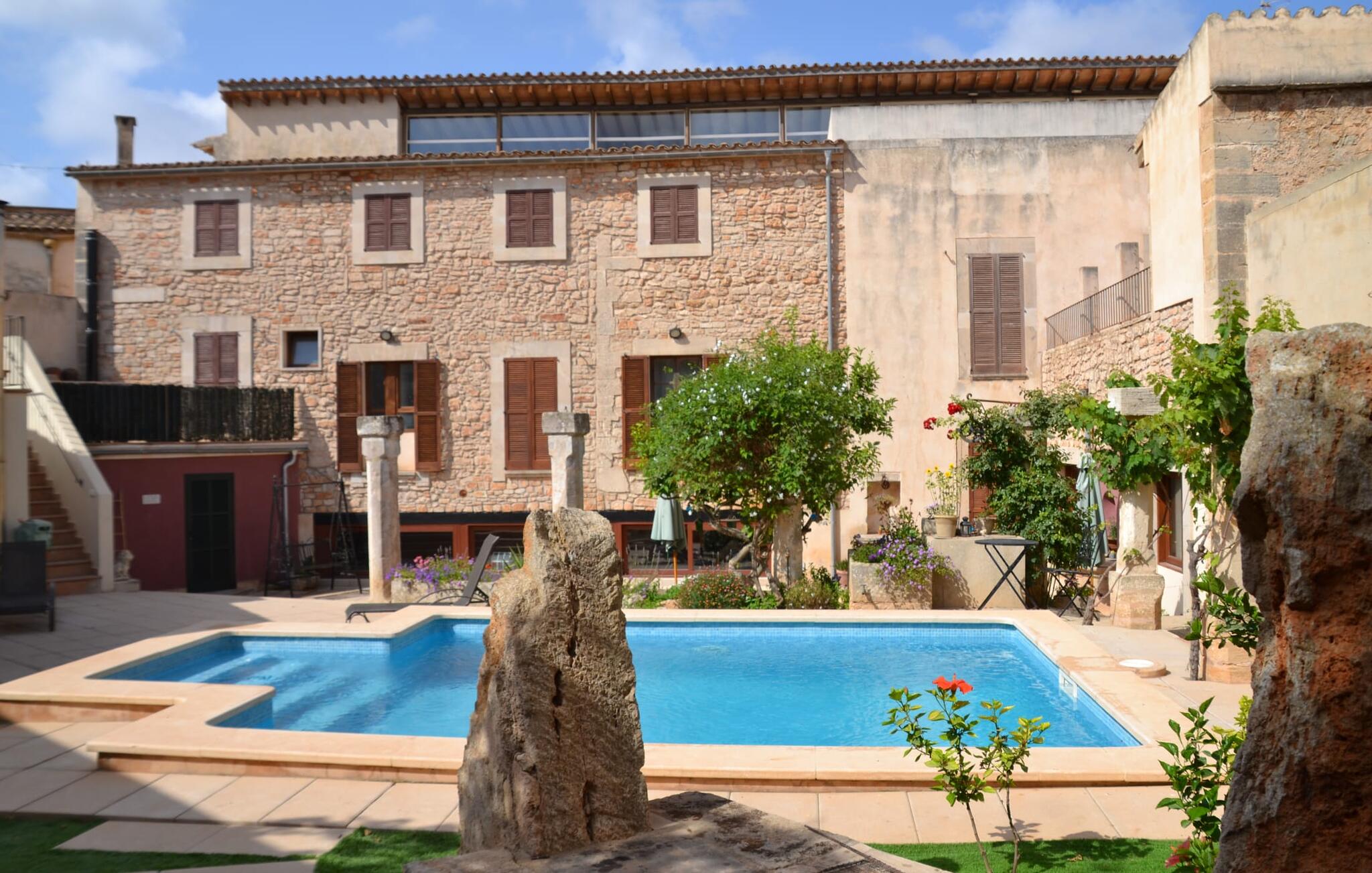 Vakantiehuis met privé zwembad in Cal Senyor Damia-  Santanyi (Spanje) voor 10 personen