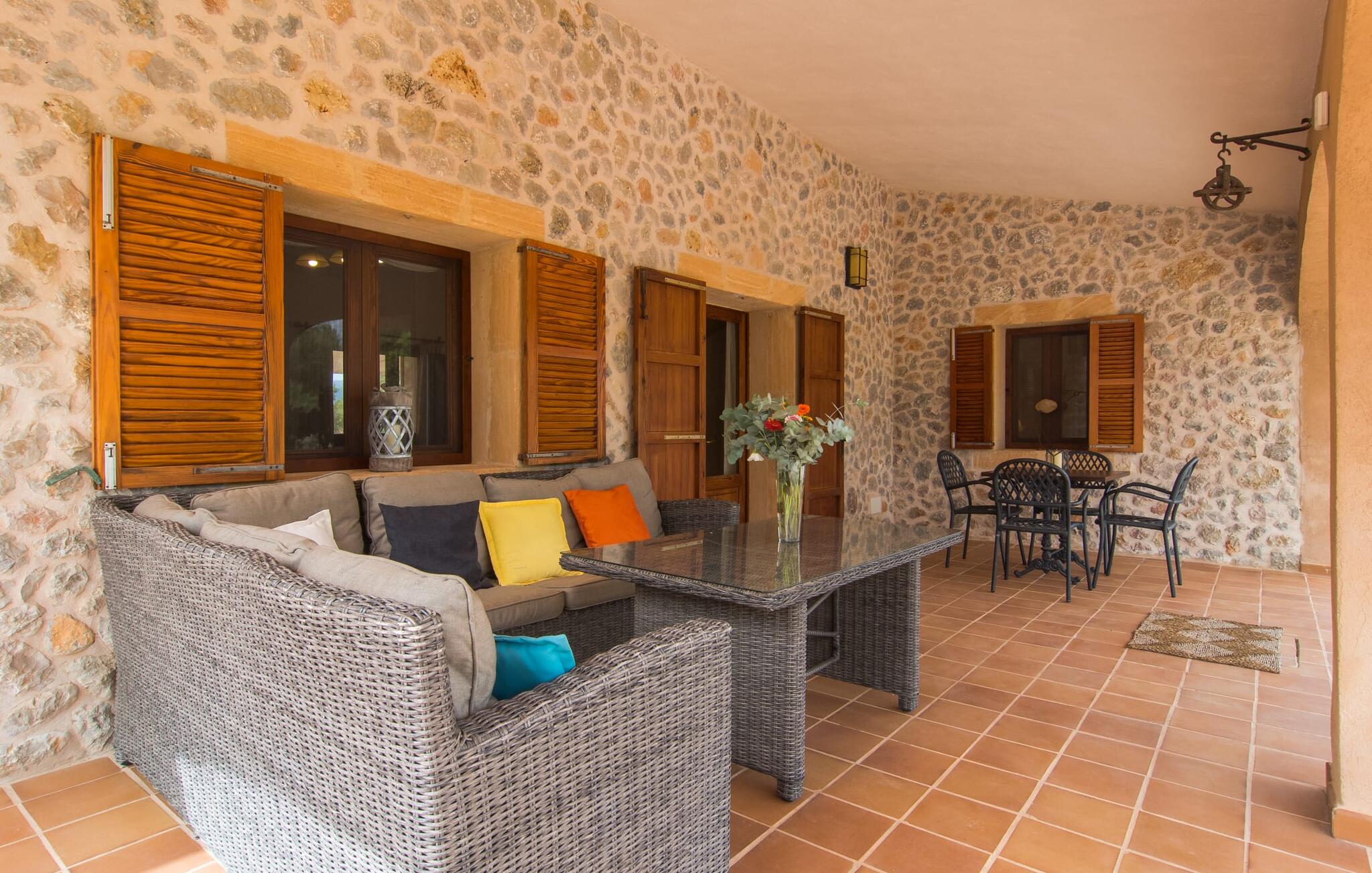 Vakantiehuis met privé zwembad in Can Mel-  Buger (Spanje) voor 10 personen