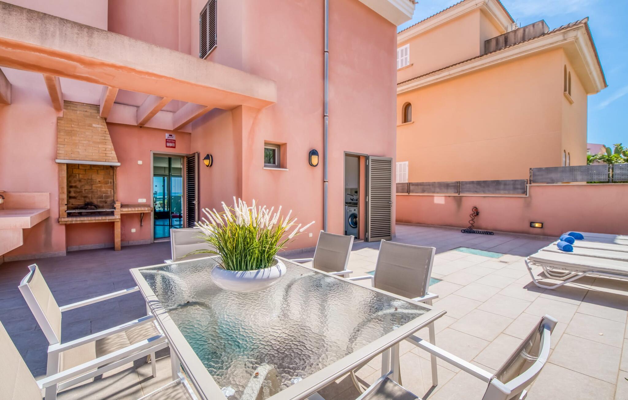 Vakantiehuis met privé zwembad in Bohemi-  Son Serra de Marina (Spanje) voor 7 personen