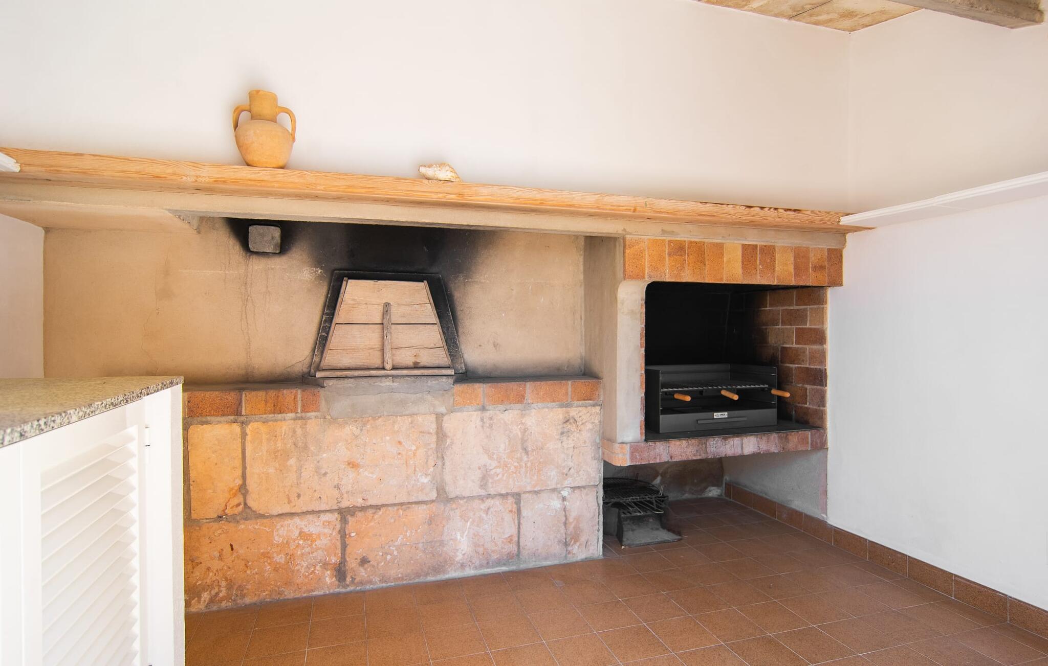 Vakantiehuis met privé zwembad in Hort de Can Rafalet-  Ses Salines (Spanje) voor 8 personen