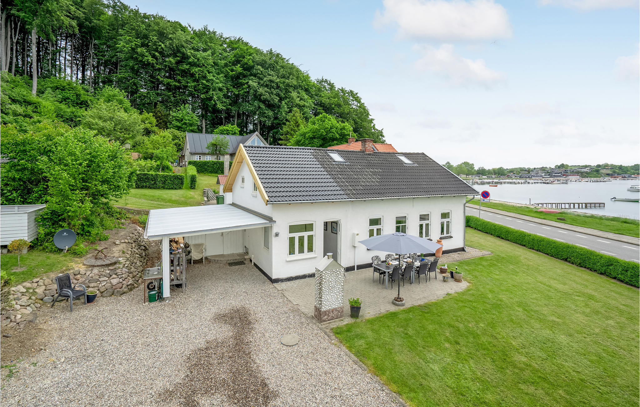 Accommodation image