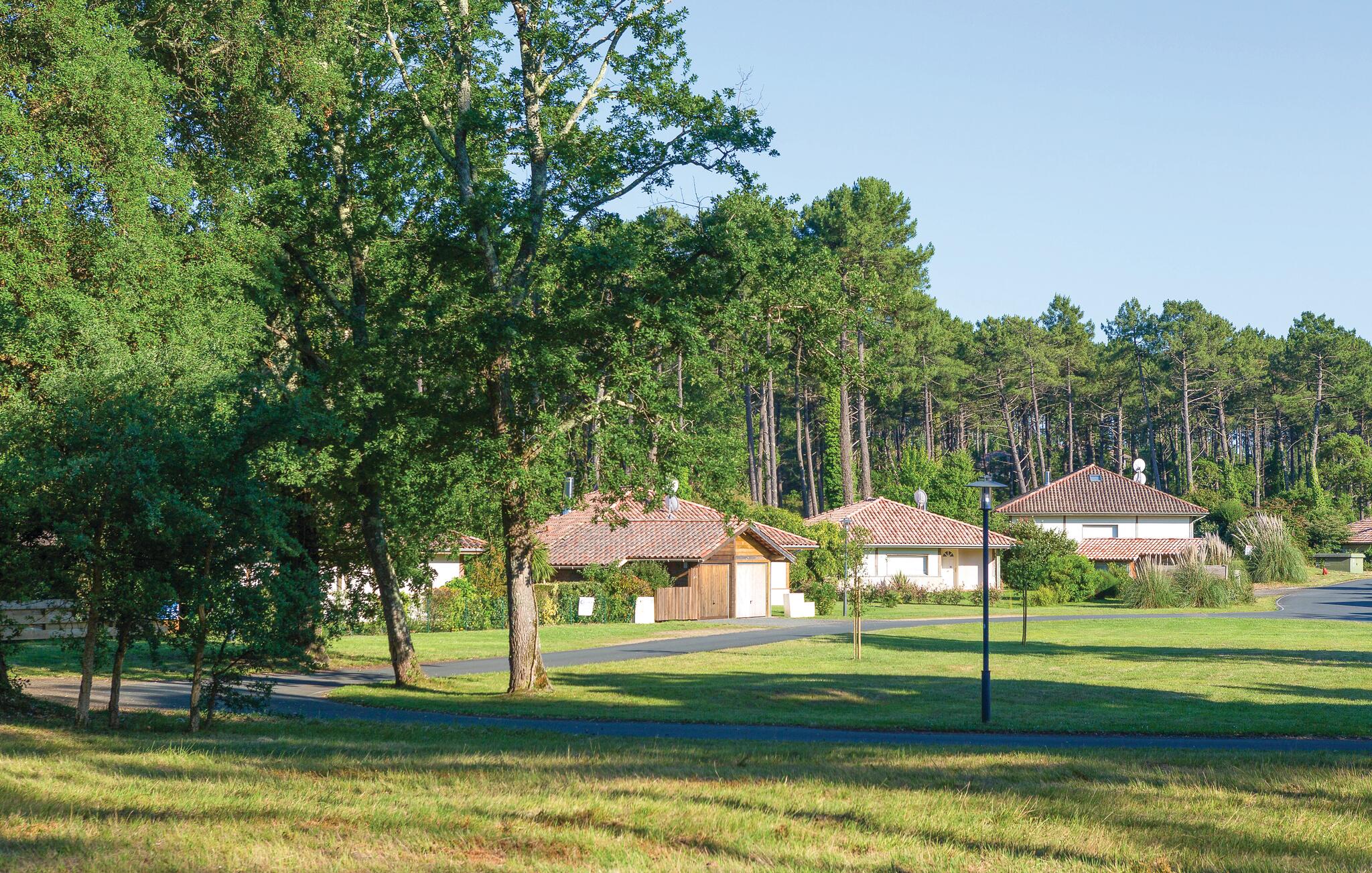 Vakantiehuis met privé zwembad in Moliets et Maa (Frankrijk) voor 10 personen
