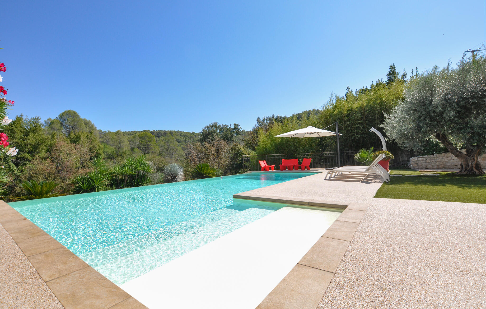 Vakantiehuis met privé zwembad in La Colle-Sur-Loup (Frankrijk) voor 8 personen