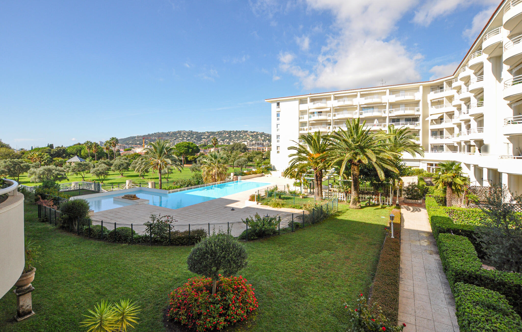 Vakantiehuis met zwembad in Antibes (Frankrijk) voor 6 personen