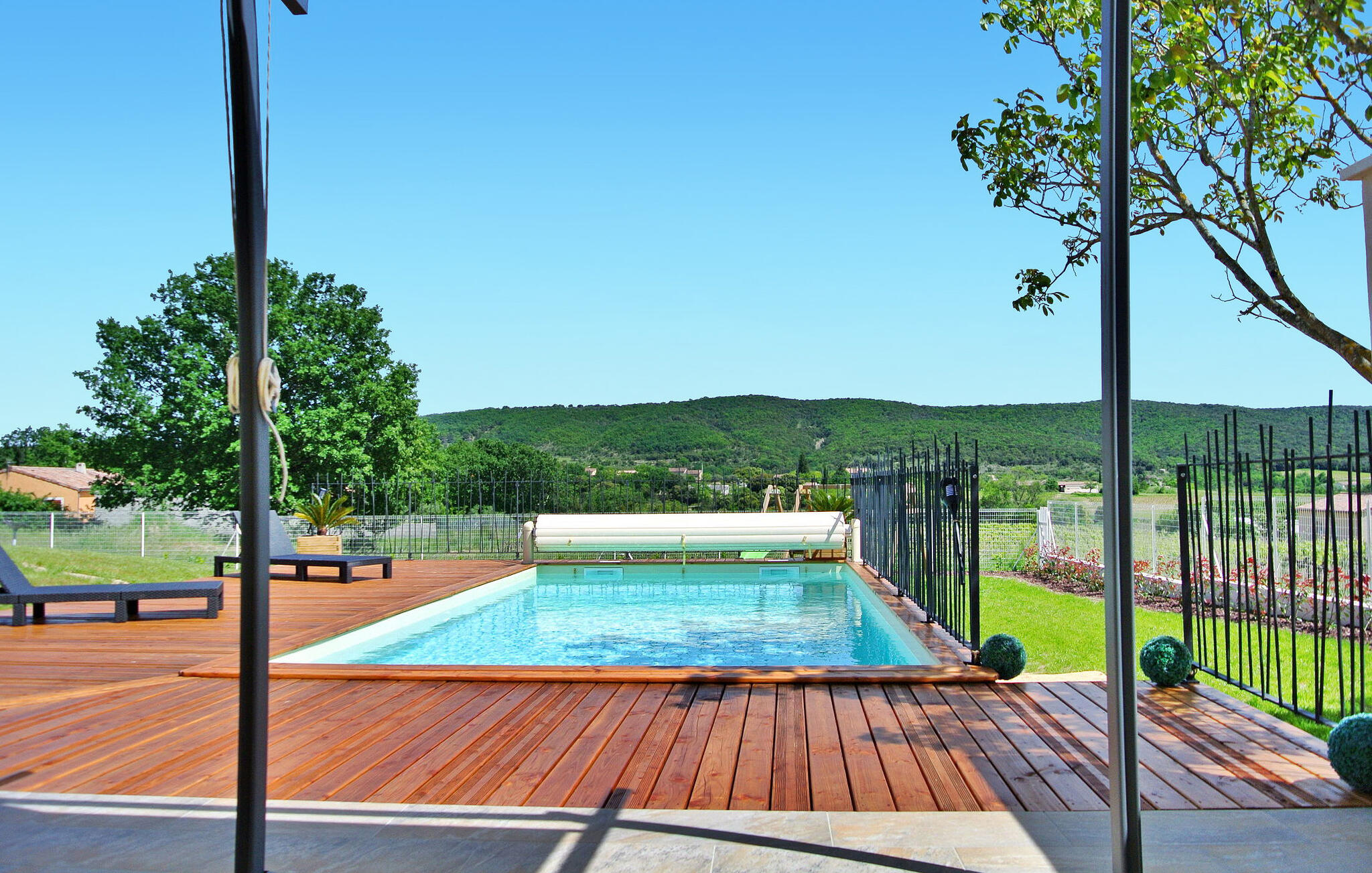Vakantiehuis met privé zwembad in Lagorce (Frankrijk) voor 8 personen
