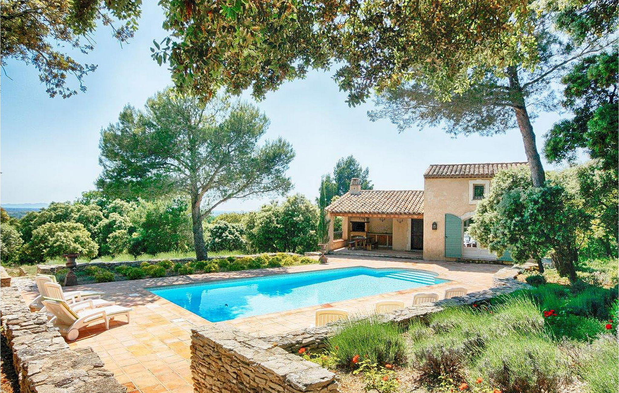 Vakantiehuis in Isle Sur La Sorgue (Frankrijk) 1 hond is welkom