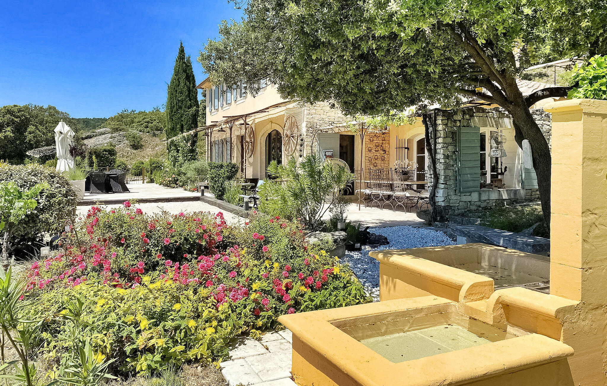 Vakantiehuis met privé zwembad in Murs (Frankrijk) voor 10 personen