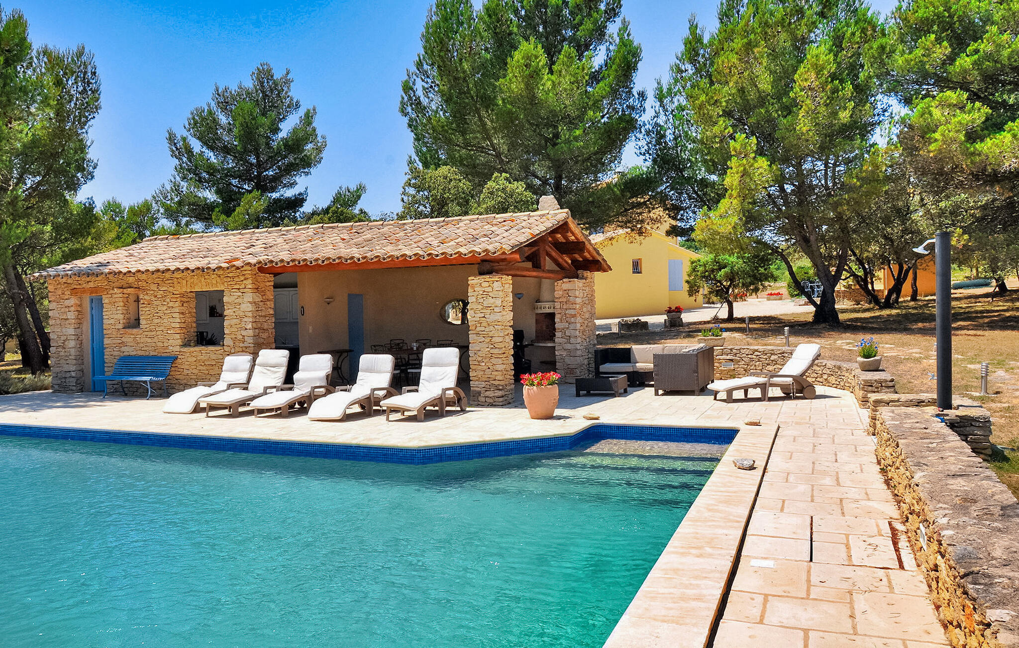 Vakantiehuis met privé zwembad in Cabrières d%$&Avignon (Frankrijk) voor 10 personen