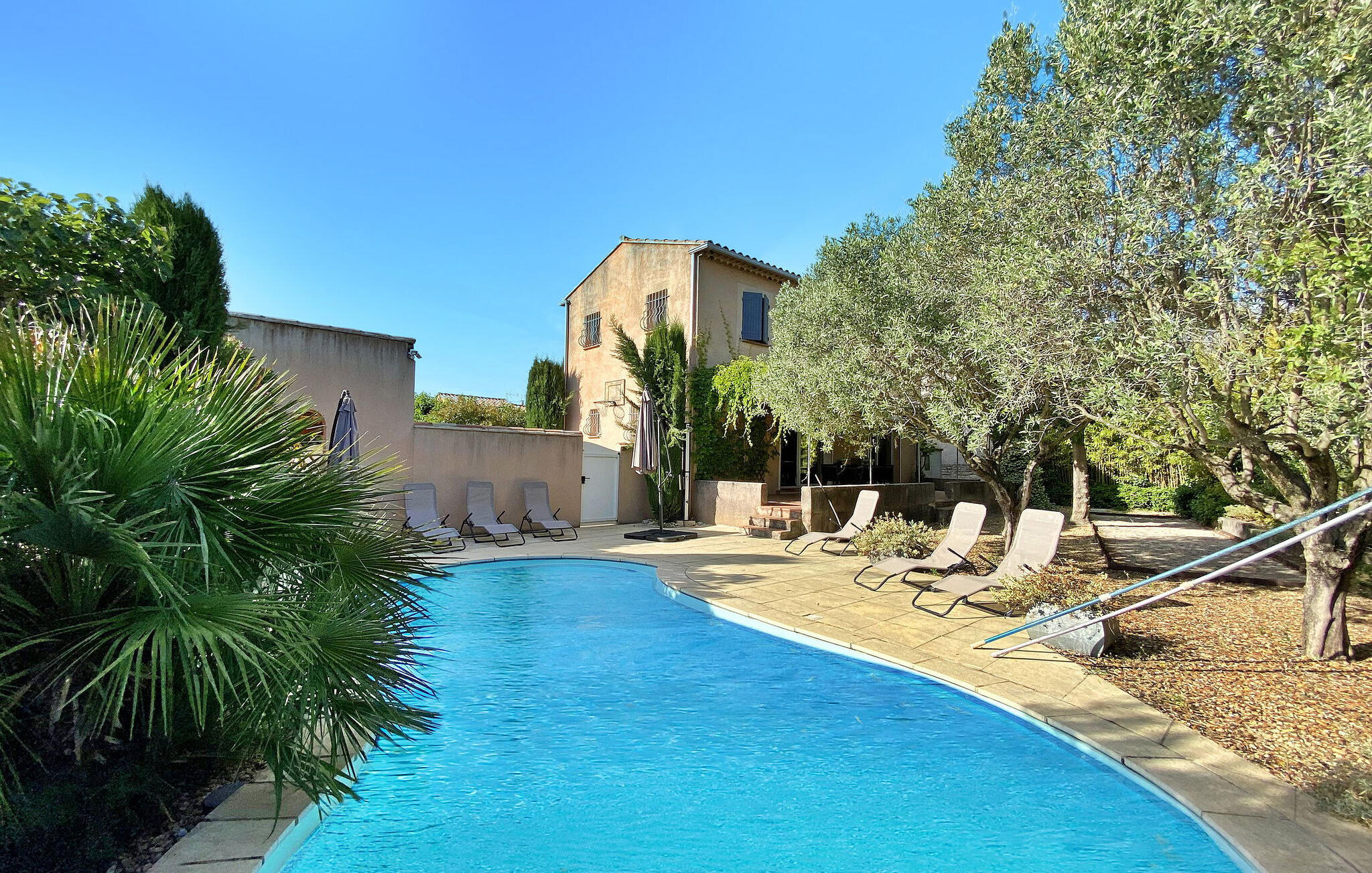 Vakantiehuis met privé zwembad in Carpentras (Frankrijk) voor 10 personen