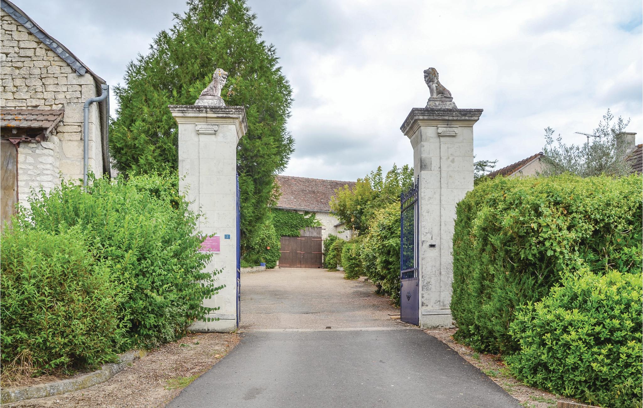 Vakantiehuis met zwembad in Assay (Frankrijk) voor 4 personen