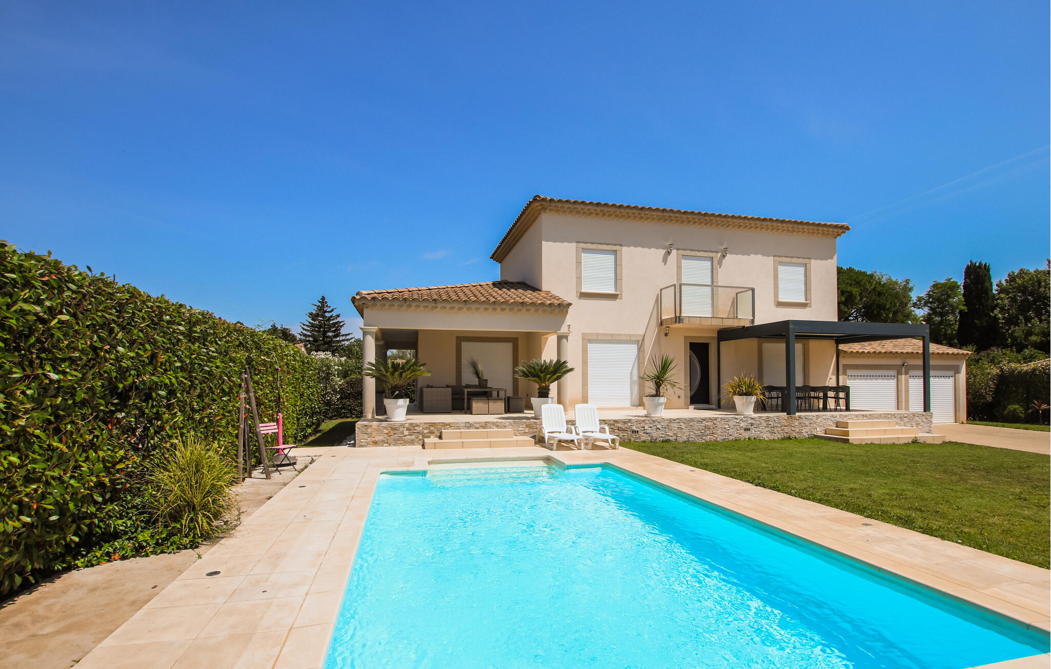 Vakantiehuis met privé zwembad in Sauveterre (Frankrijk) voor 10 personen