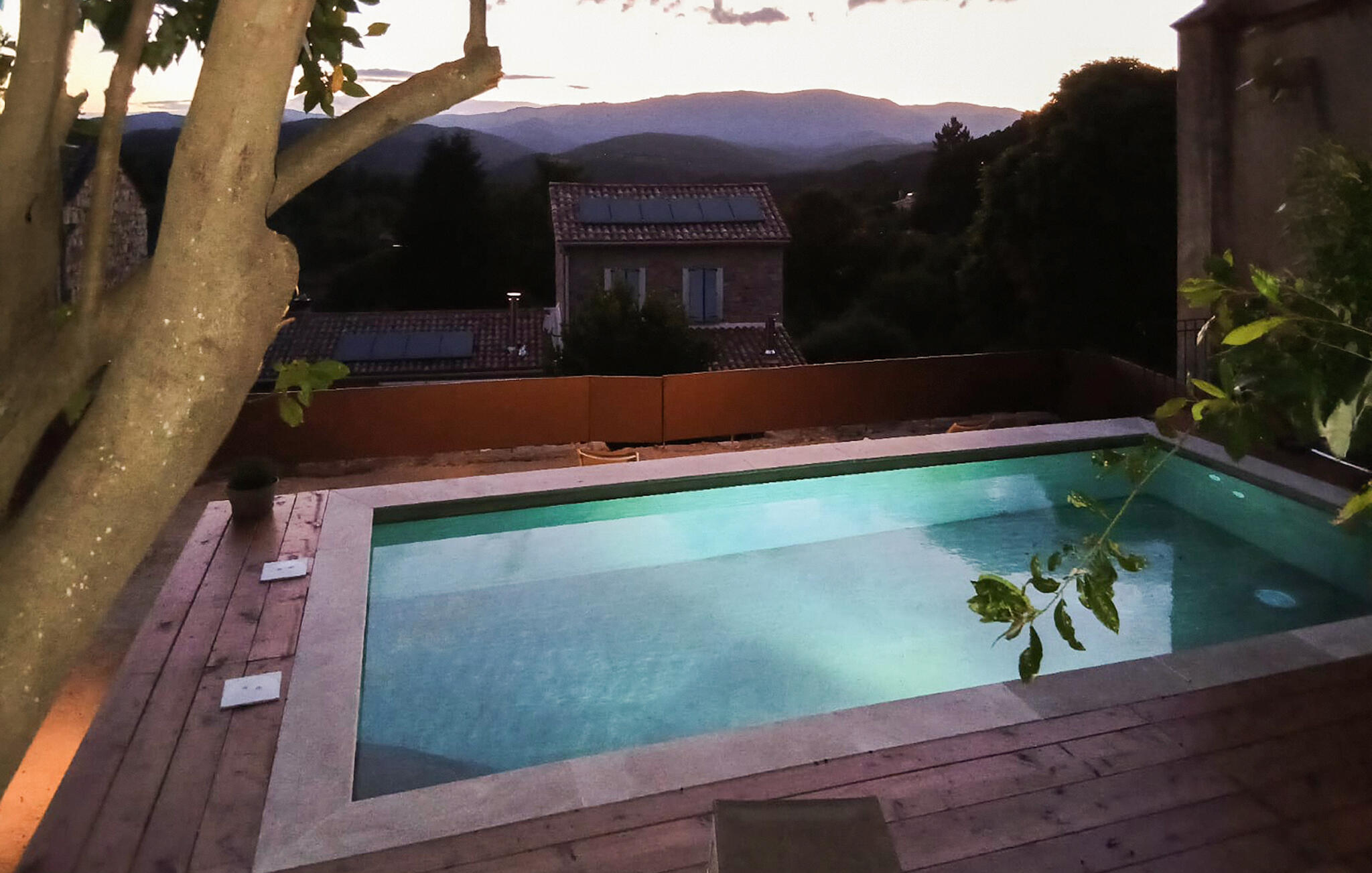 Vakantiehuis met privé zwembad in Bordezac (Frankrijk) voor 10 personen