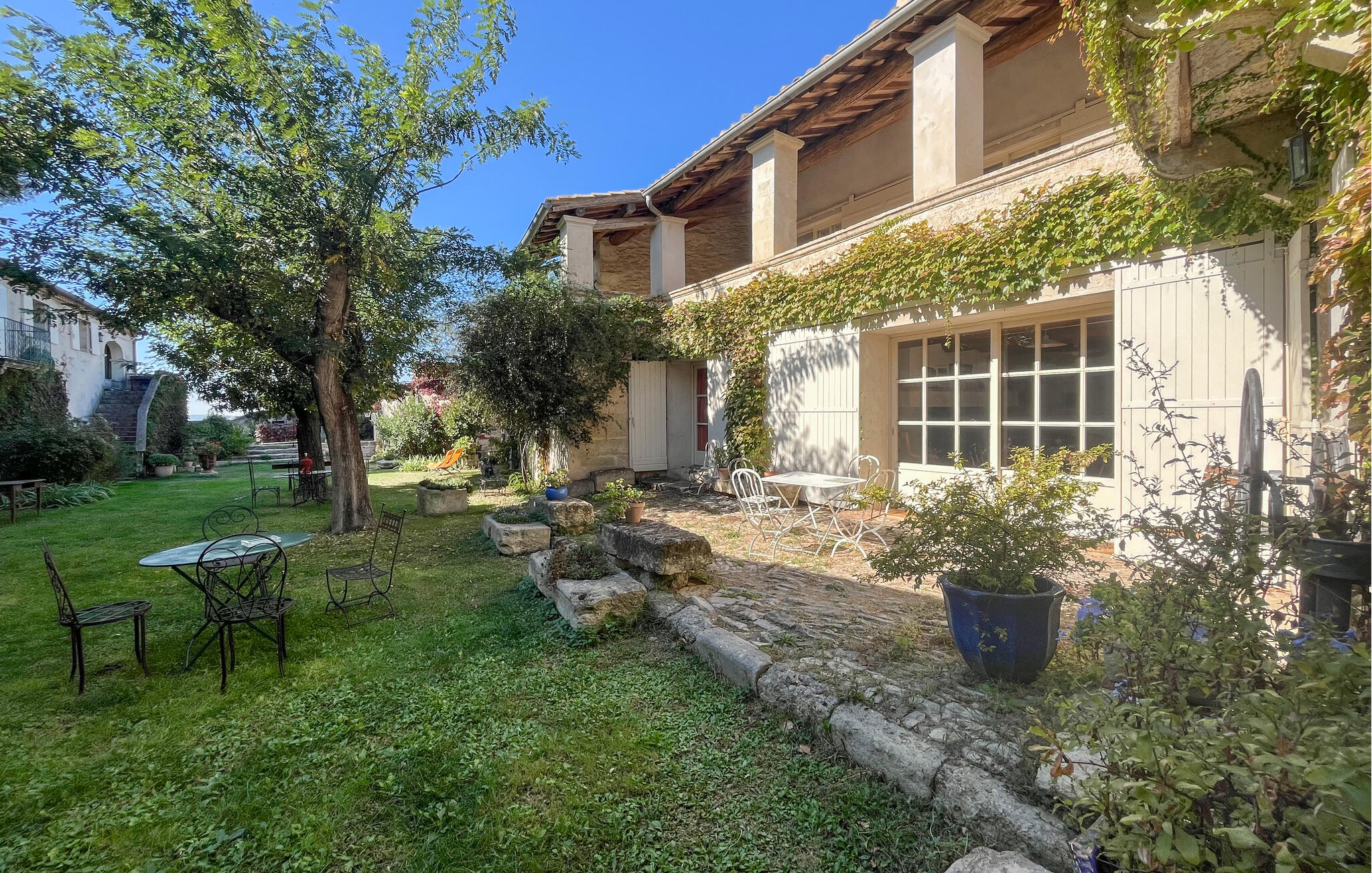 Vakantiehuis met privé zwembad in Nages-et-Solorgues (Frankrijk) voor 11 personen