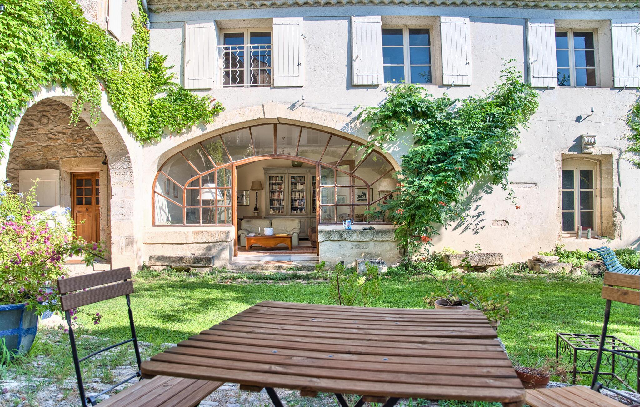 Vakantiehuis met privé zwembad in Nages et solorgues (Frankrijk) voor 5 personen