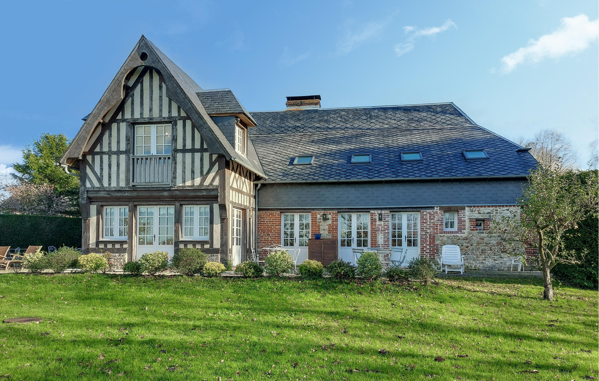 Ferienhaus in Saint-Etienne-la-Thillaye (Frankreich) und 2 Hunde erlaubt