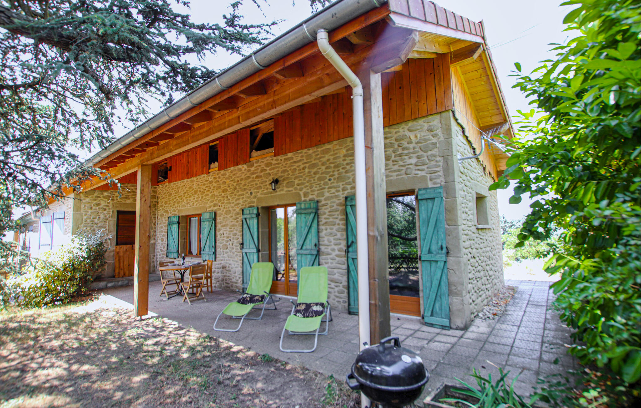 Vakantiehuis met zwembad in Chateauneuf de Galaure (Frankrijk) voor 2 personen