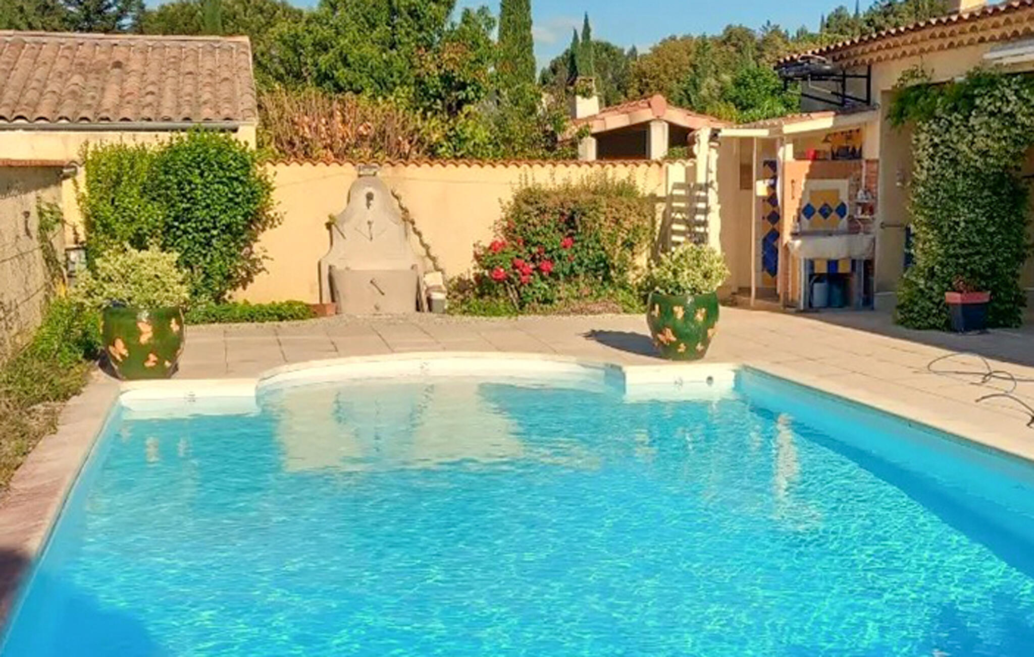 Ferienhaus mit umzäuntem Garten in Vaison-la-Romaine (Frankreich) und 1 Hund erlaubt