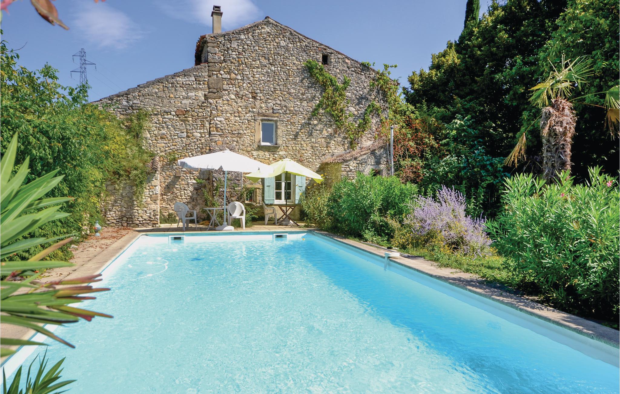 Vakantiehuis met zwembad in Valreas (Frankrijk) voor 2 personen