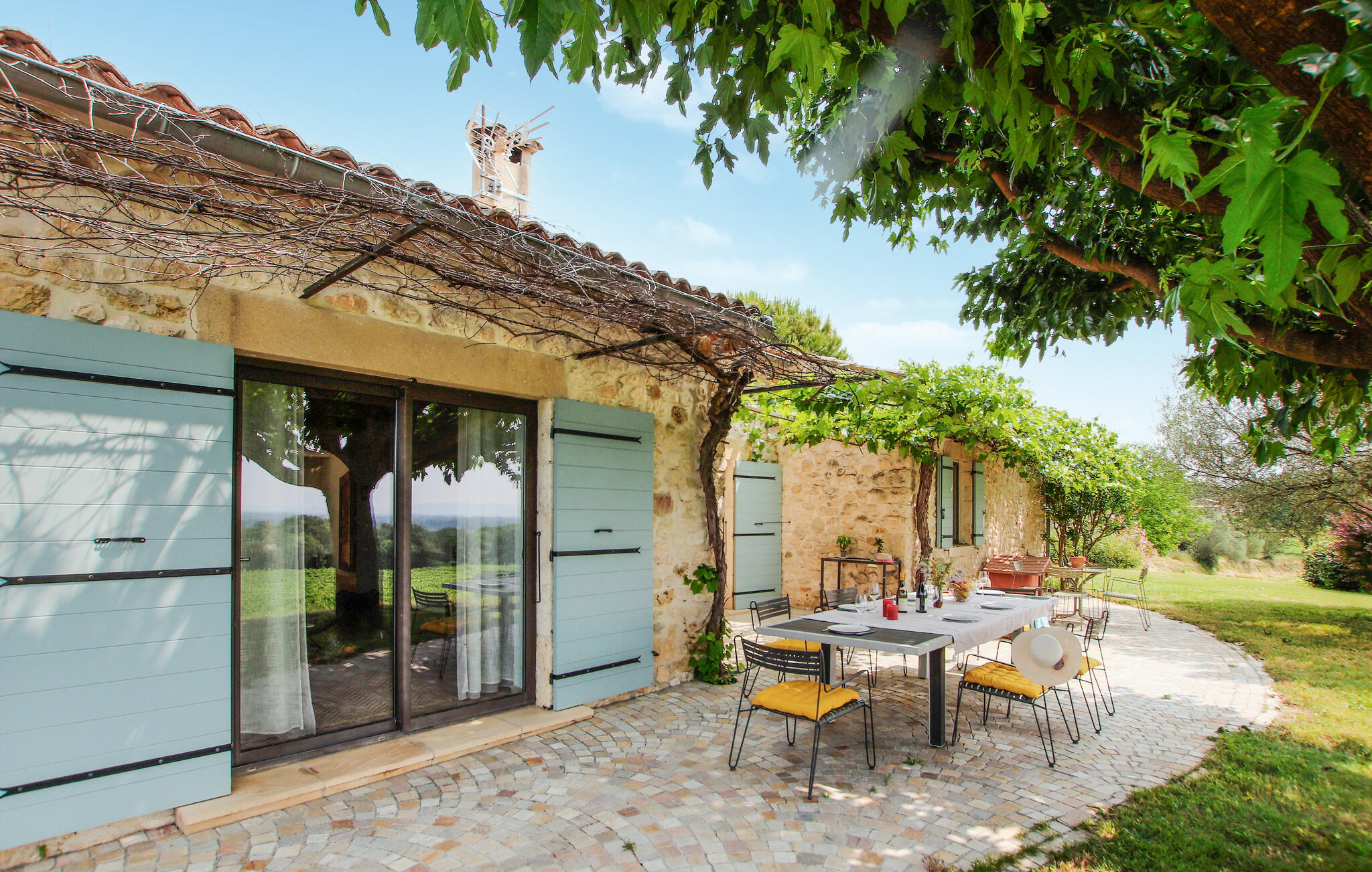 Vakantiehuis met privé zwembad in St Montan (Frankrijk) voor 10 personen