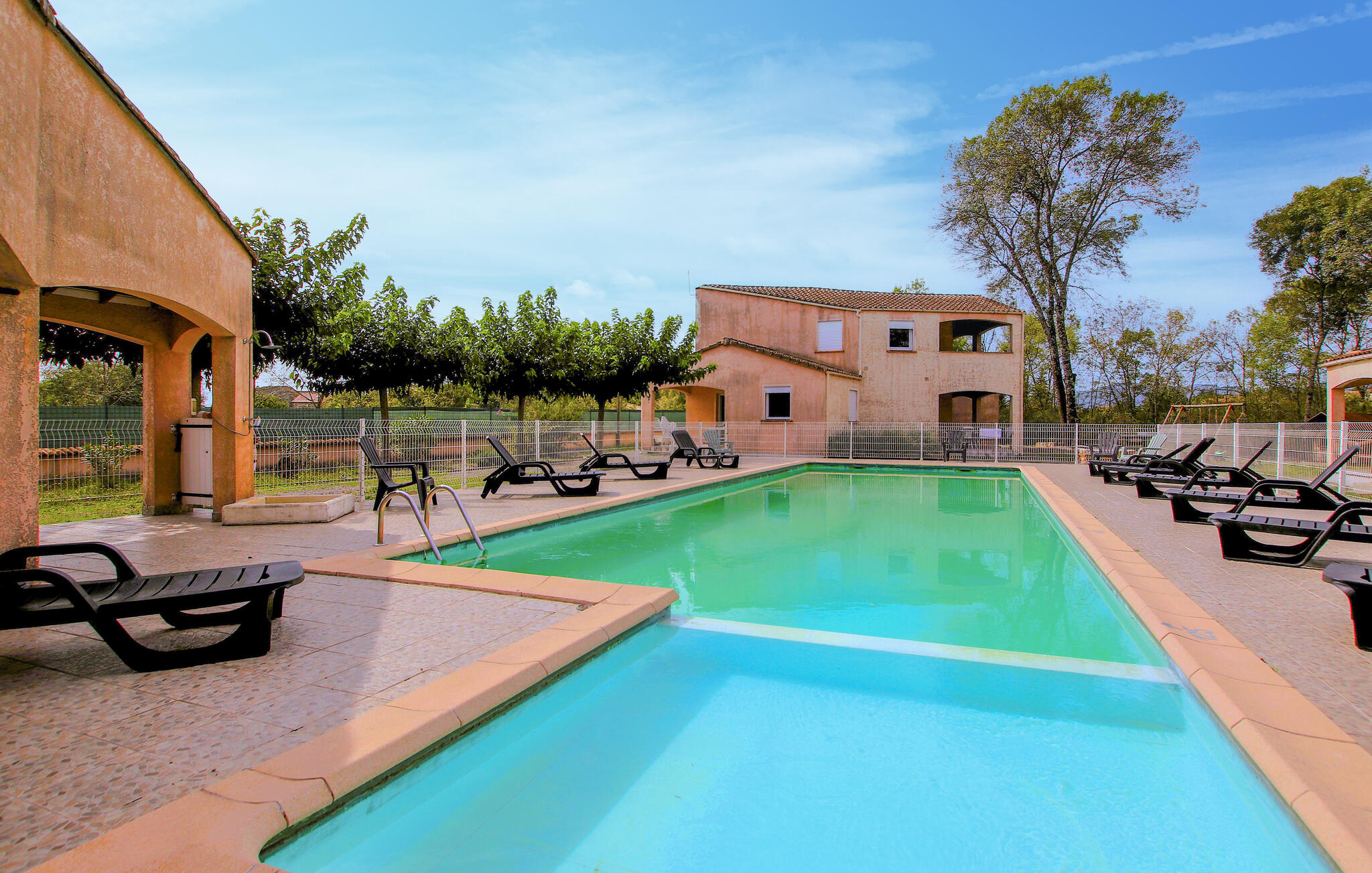 Vakantiehuis in Lablachère (Frankrijk) 1 hond is welkom