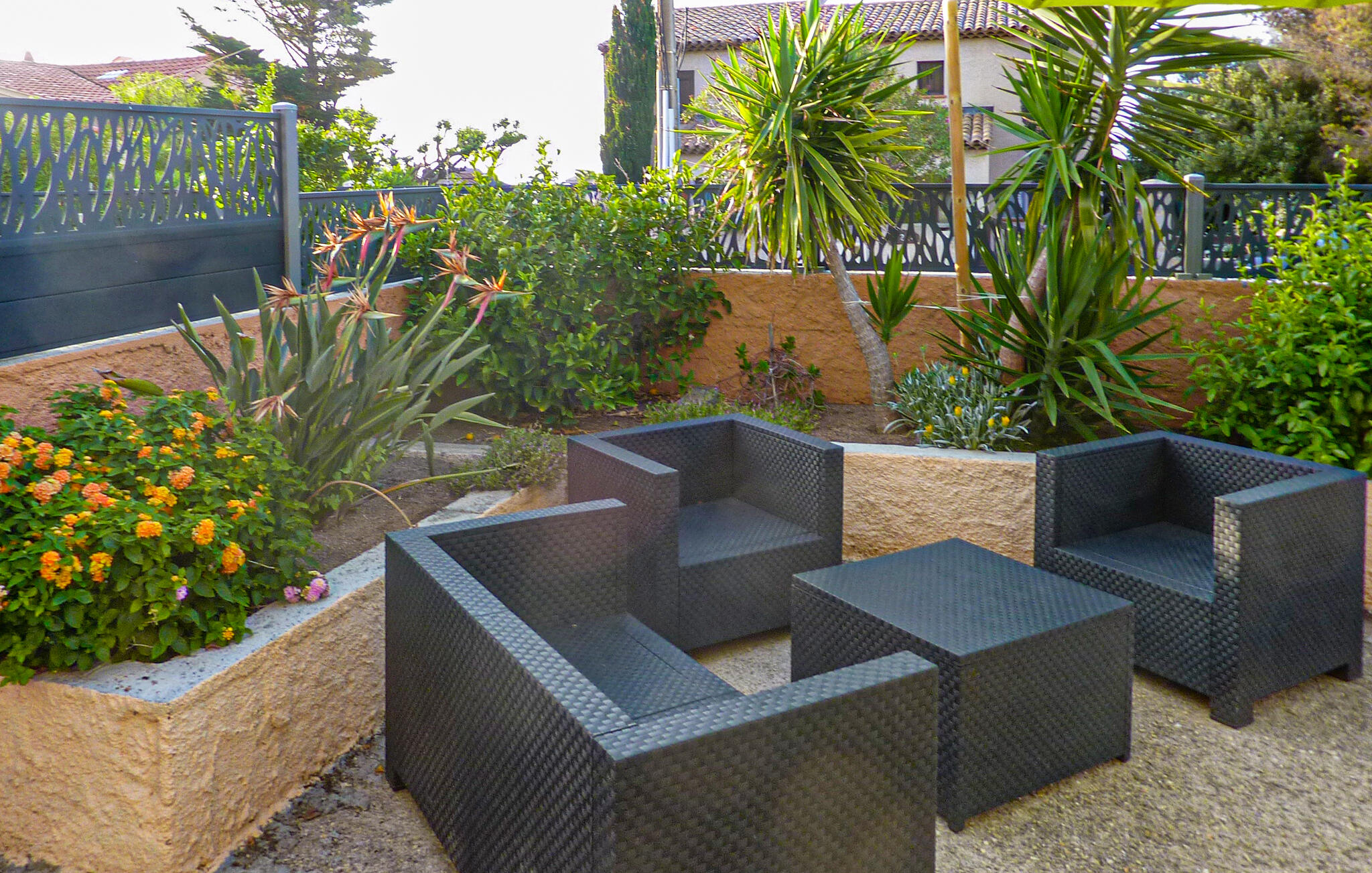 Vakantiehuis met omheinde tuin in Saint Raphael (Frankrijk) 1 hond is welkom