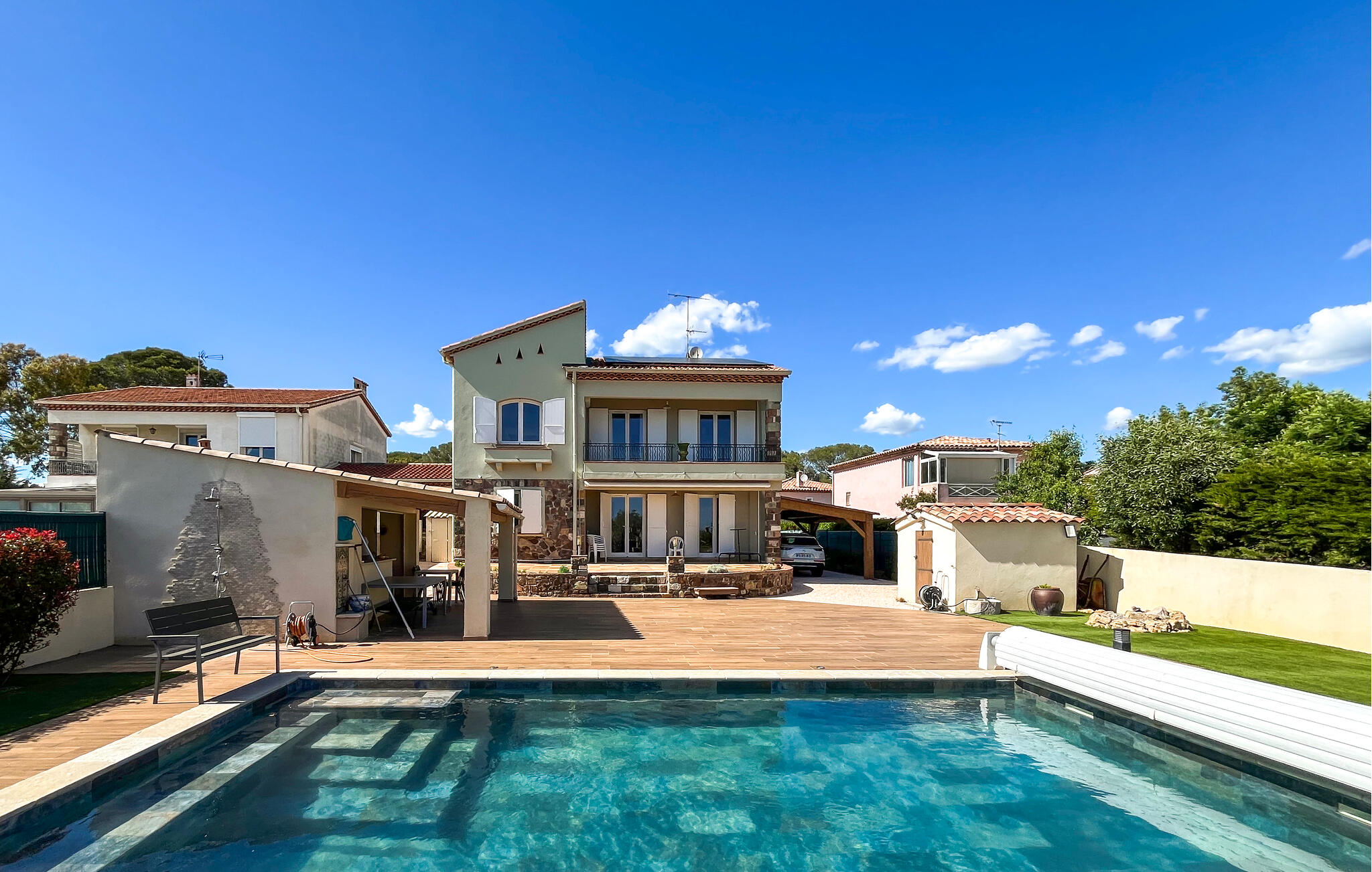 Vakantiehuis met privé zwembad in Saint-Raphael (Frankrijk) voor 6 personen