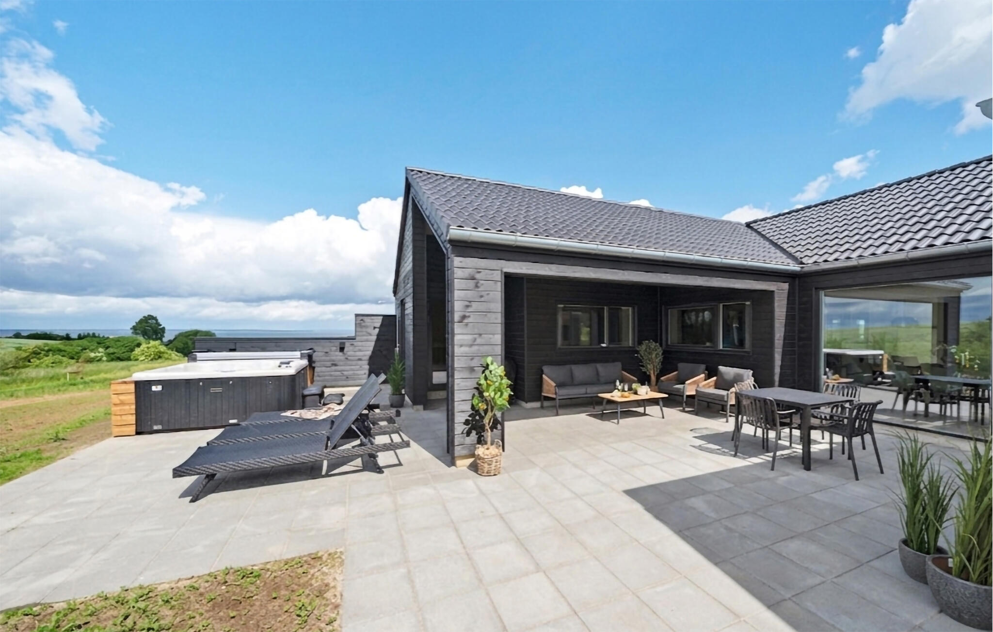Accommodation image