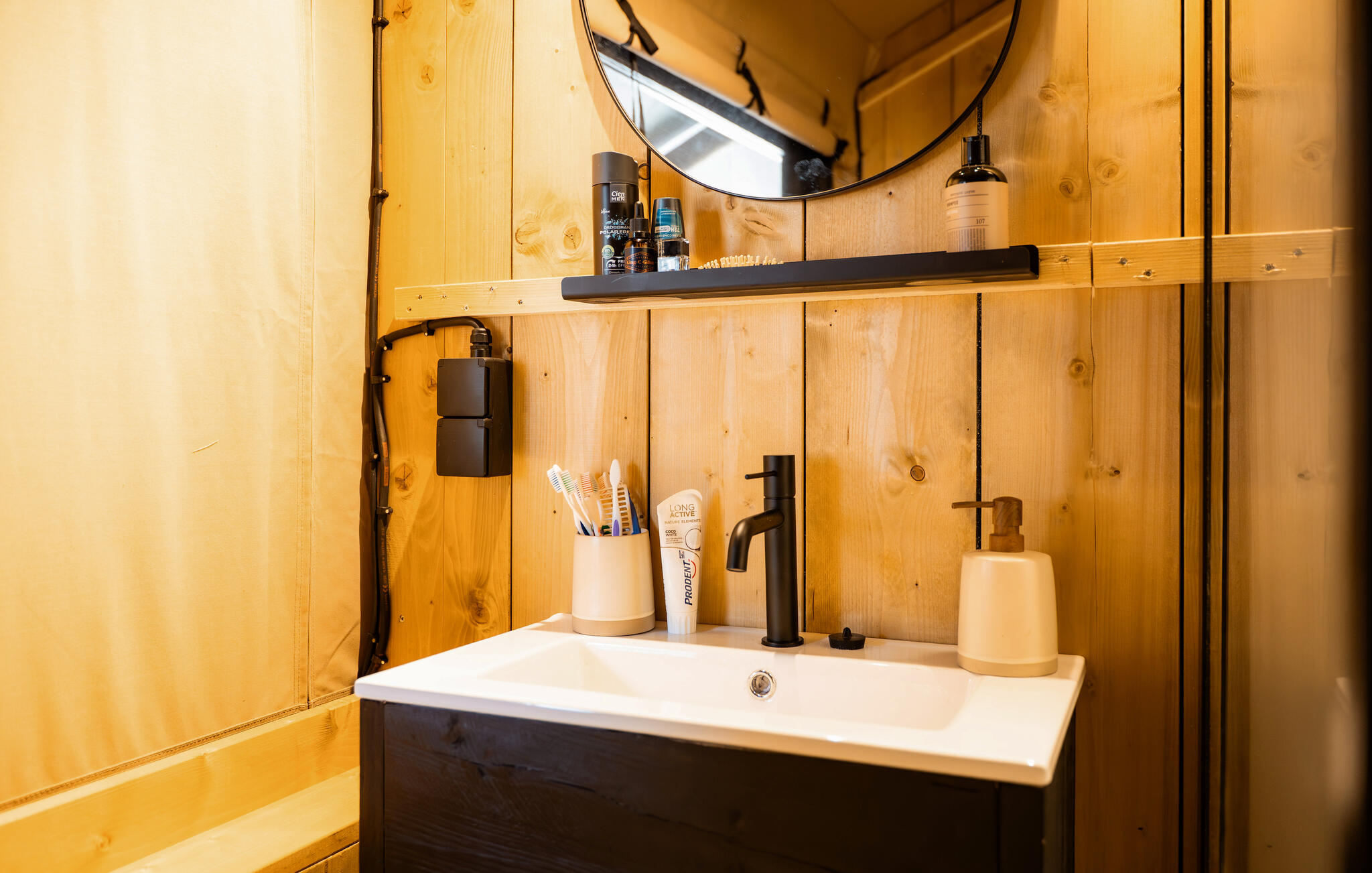Accommodation image