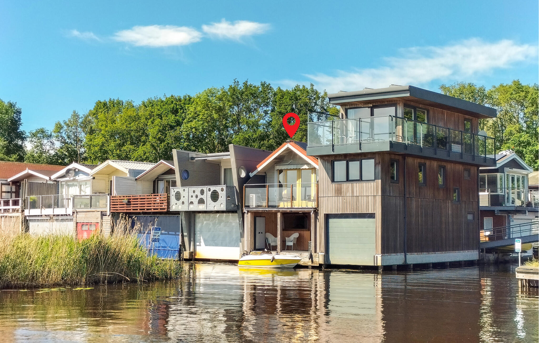 Accommodation image