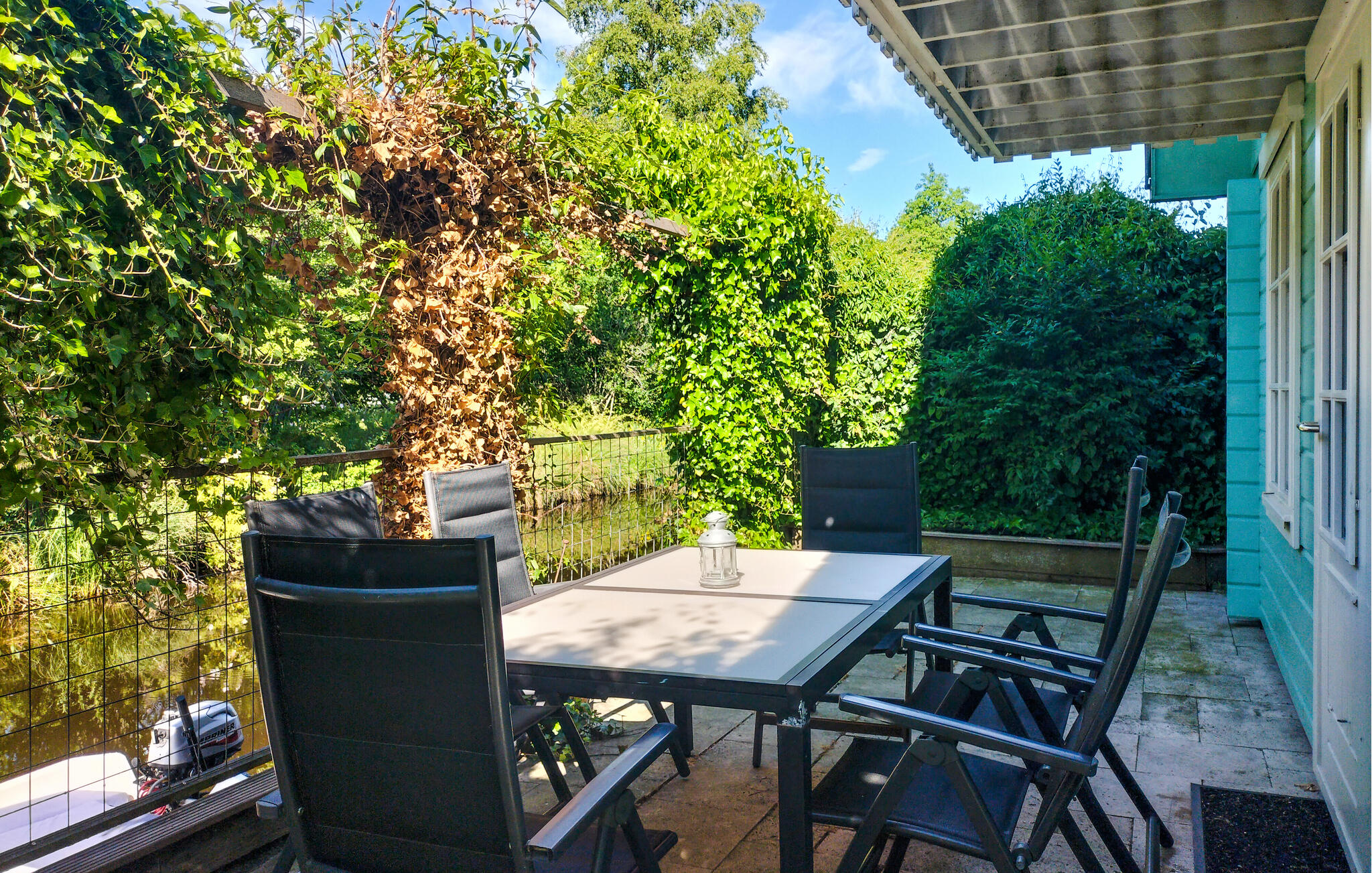 Vakantiehuis met omheinde tuin in Kropswolde (Nederland) 2 honden zijn welkom