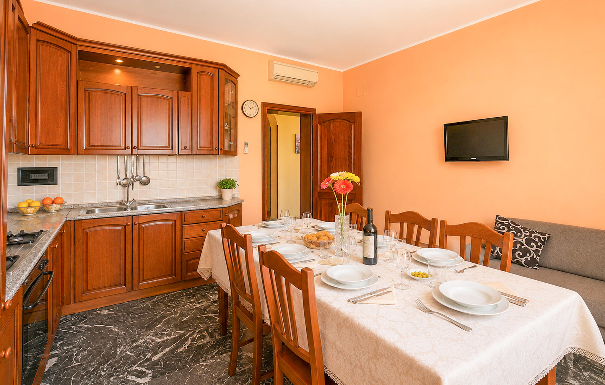 Accommodation image
