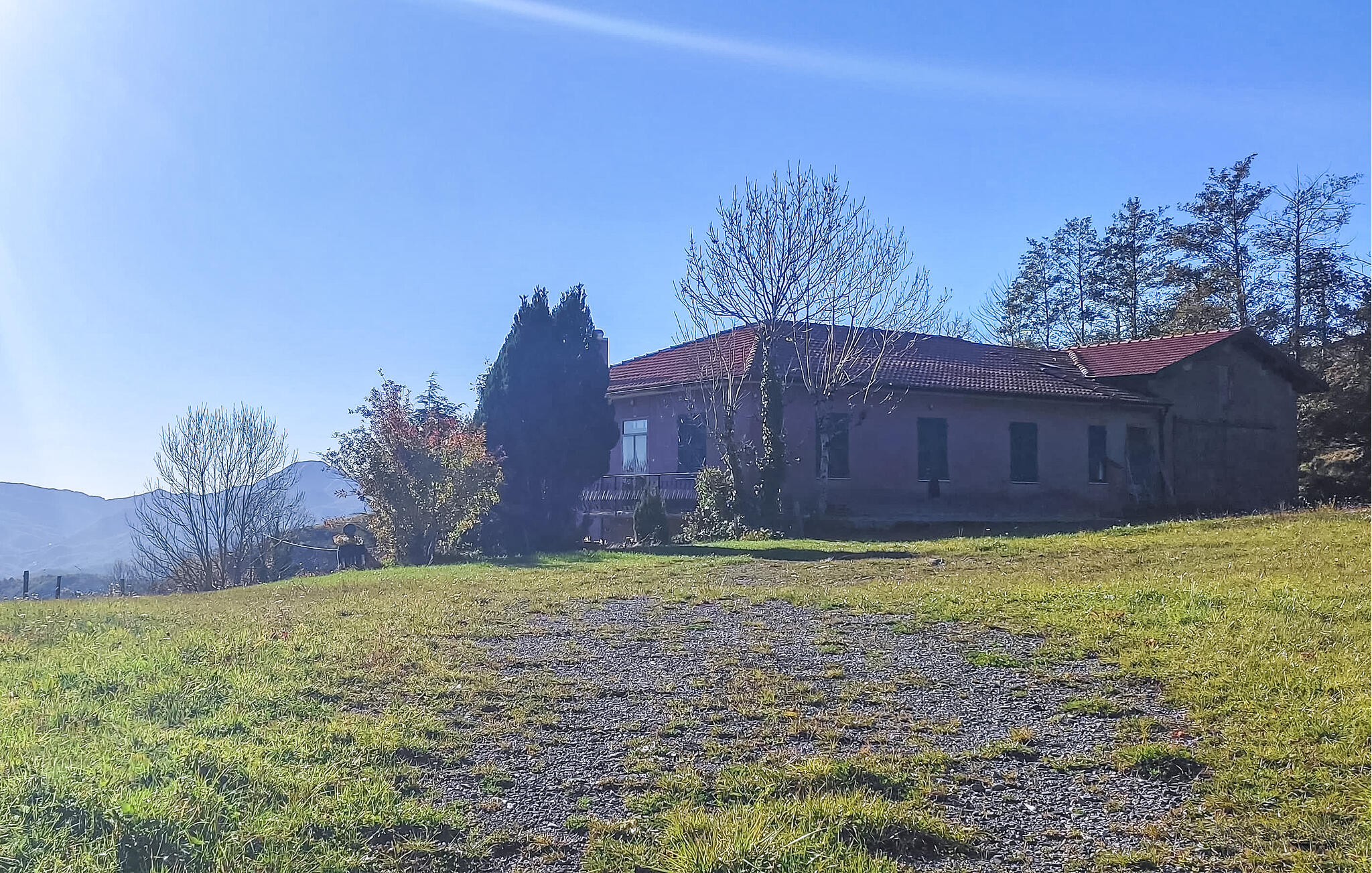 Ferienhaus mit umzäuntem Garten in Varese Ligure (Italien) und 2 Hunde erlaubt