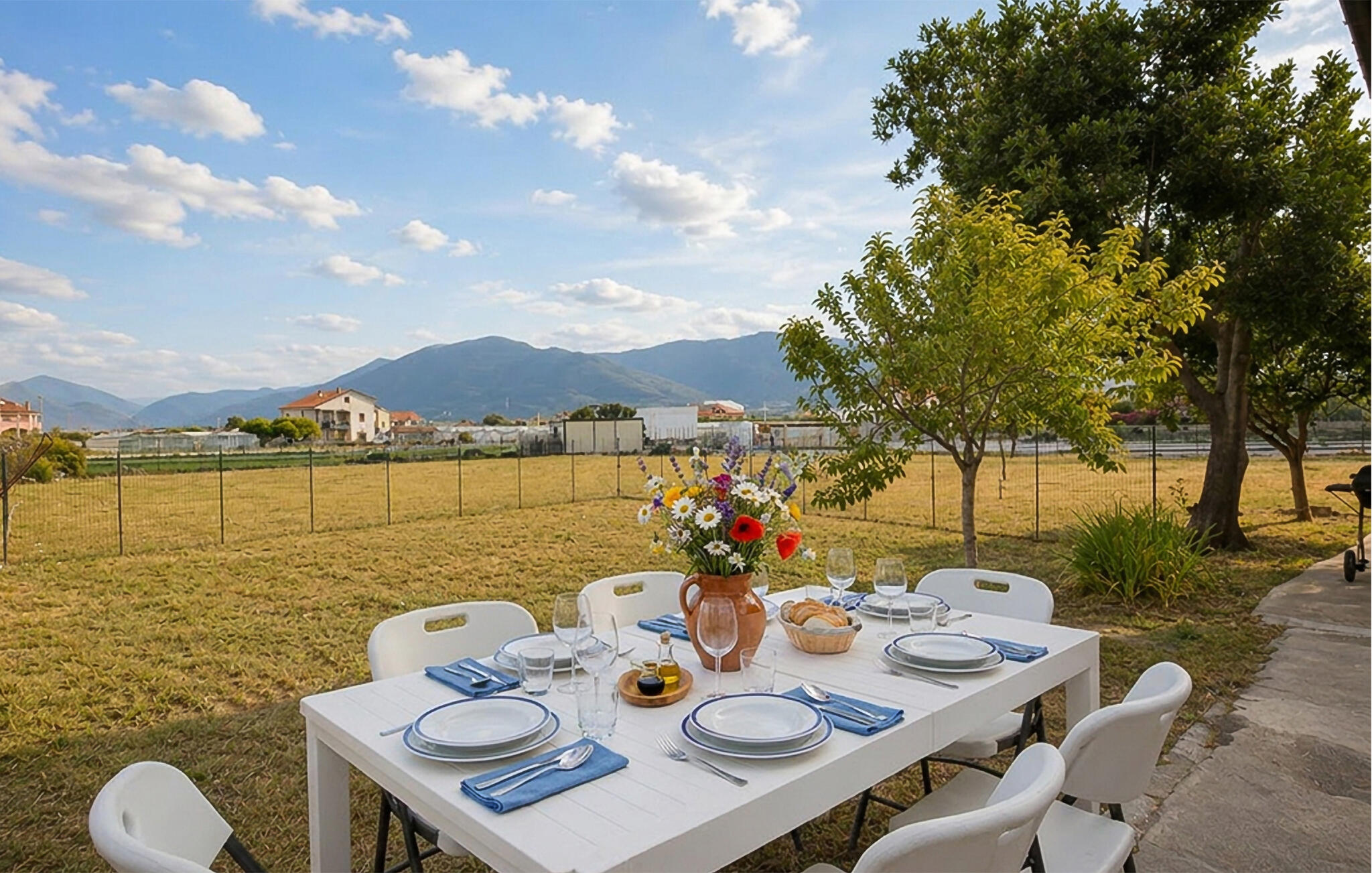 Vakantiehuis met omheinde tuin in Albenga (Italië) 1 hond is welkom