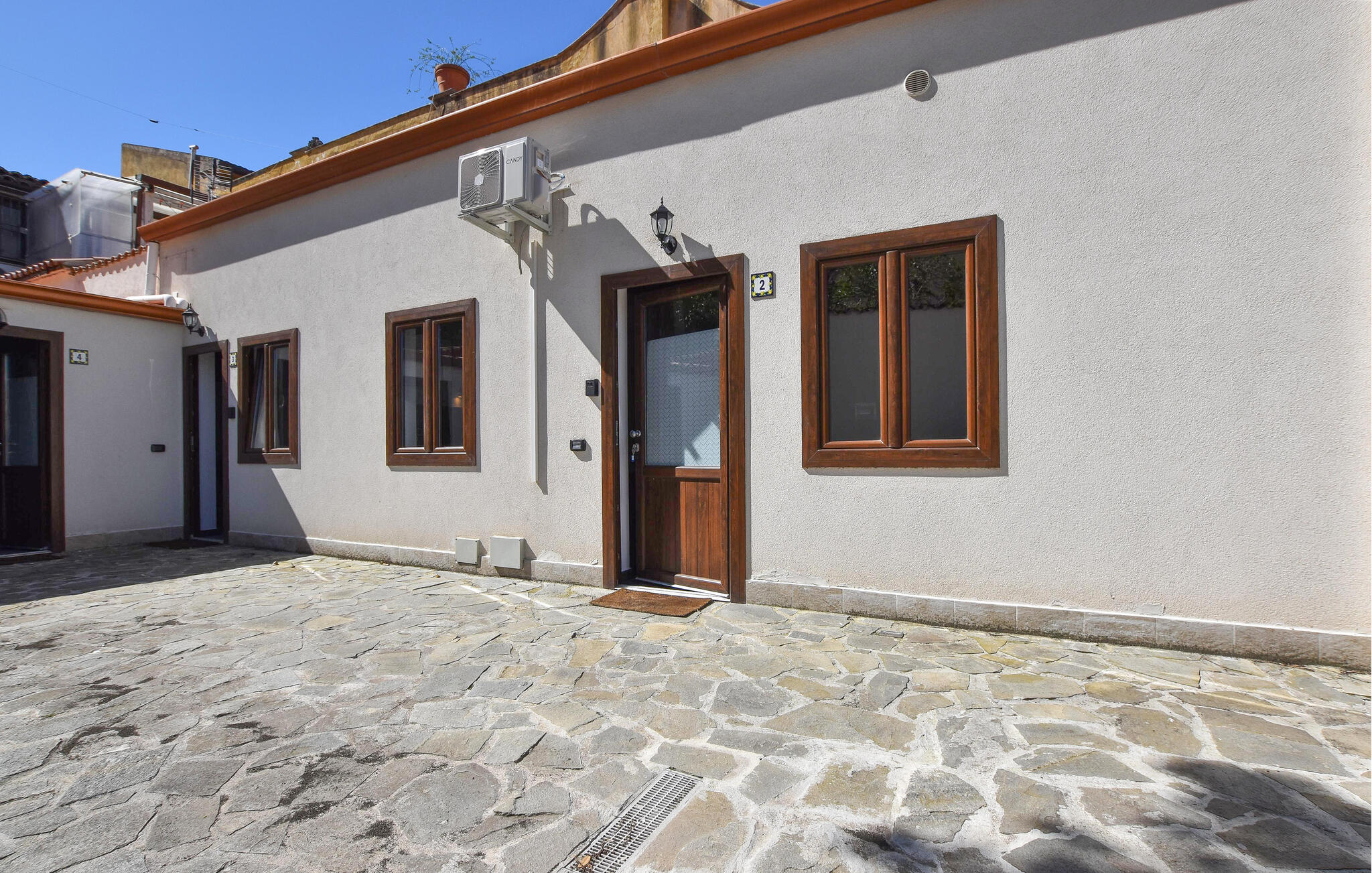 Accommodation image