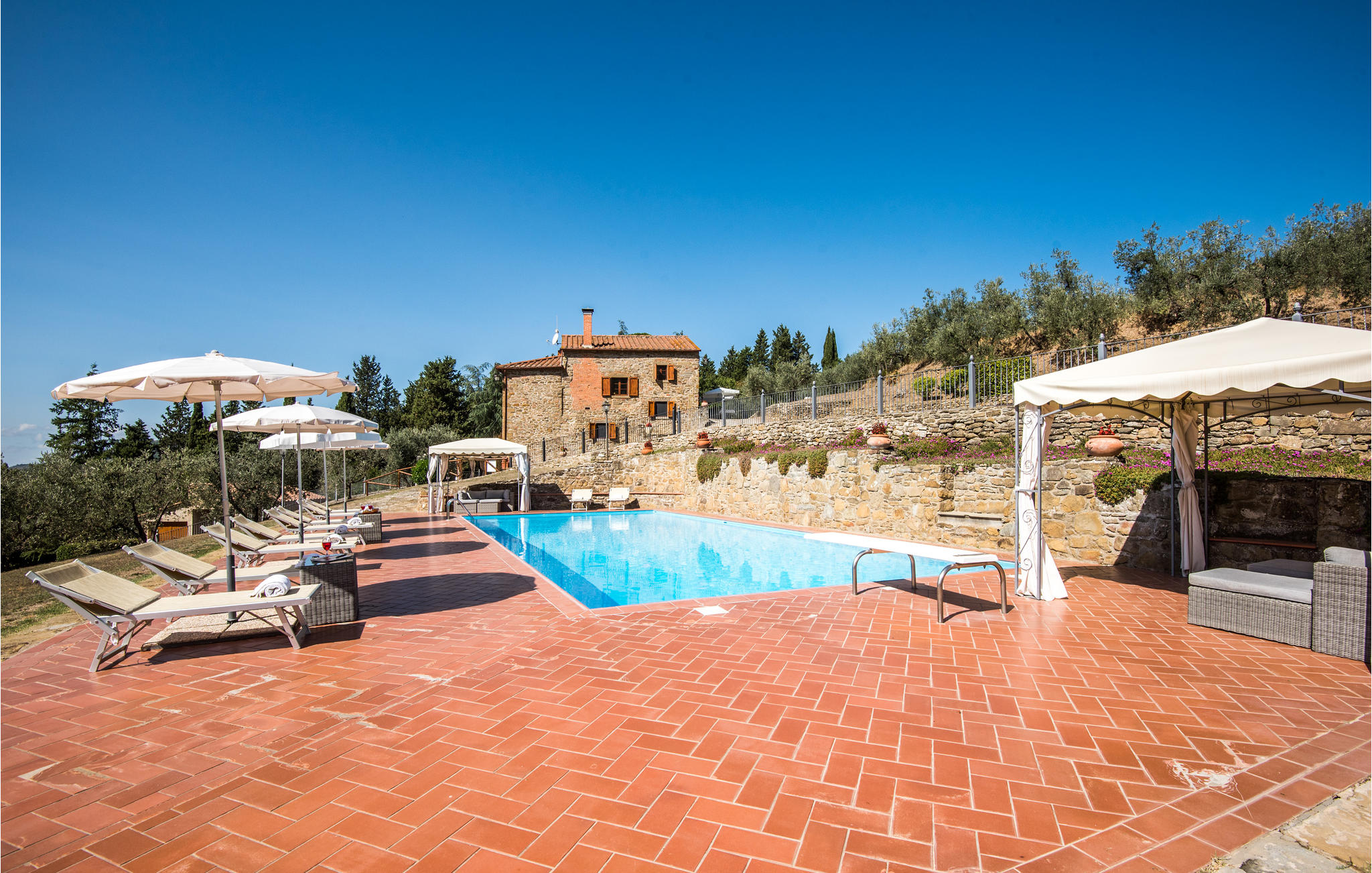 Vakantiehuis met privé zwembad in Castiglion Fiorentino (Italië) voor 14 personen