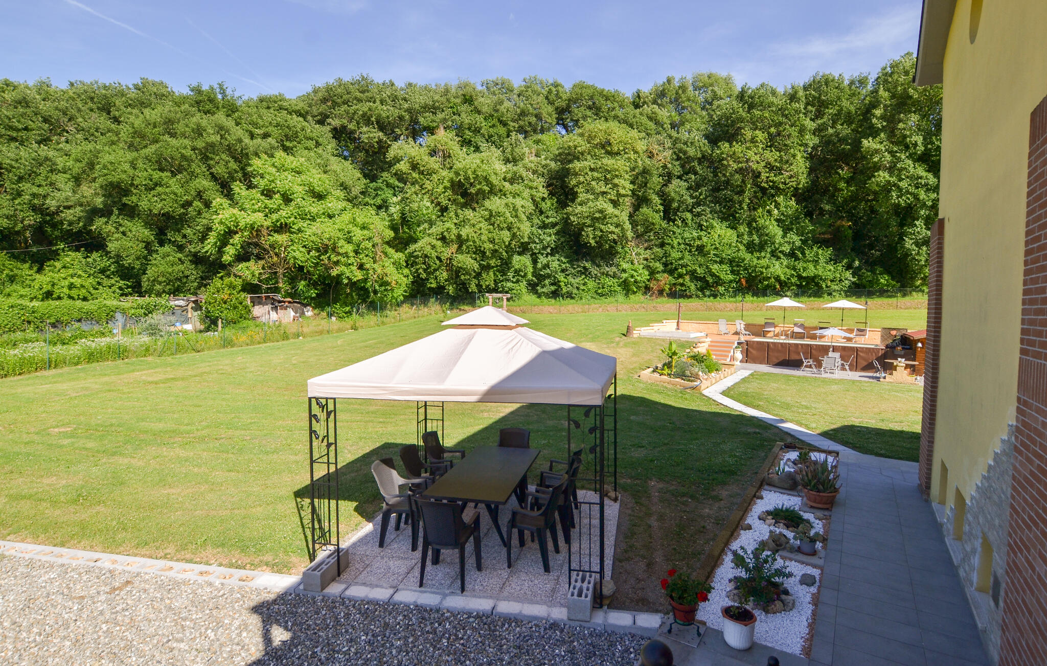 Vakantiehuis met omheinde tuin in Arezzo (Italië) 1 hond is welkom