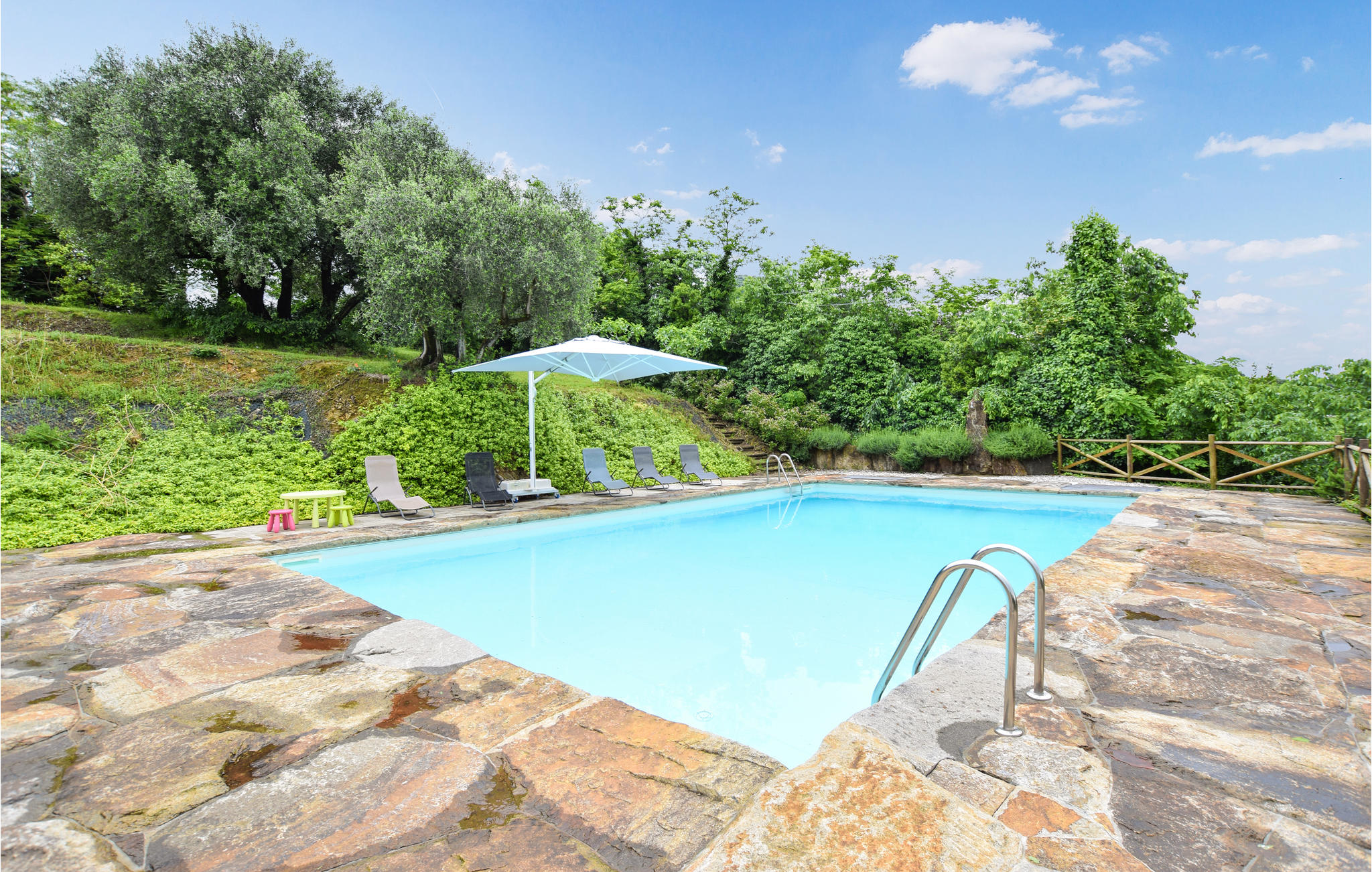 Vakantiehuis met zwembad in Località Cortelà (Italië) voor 4 personen